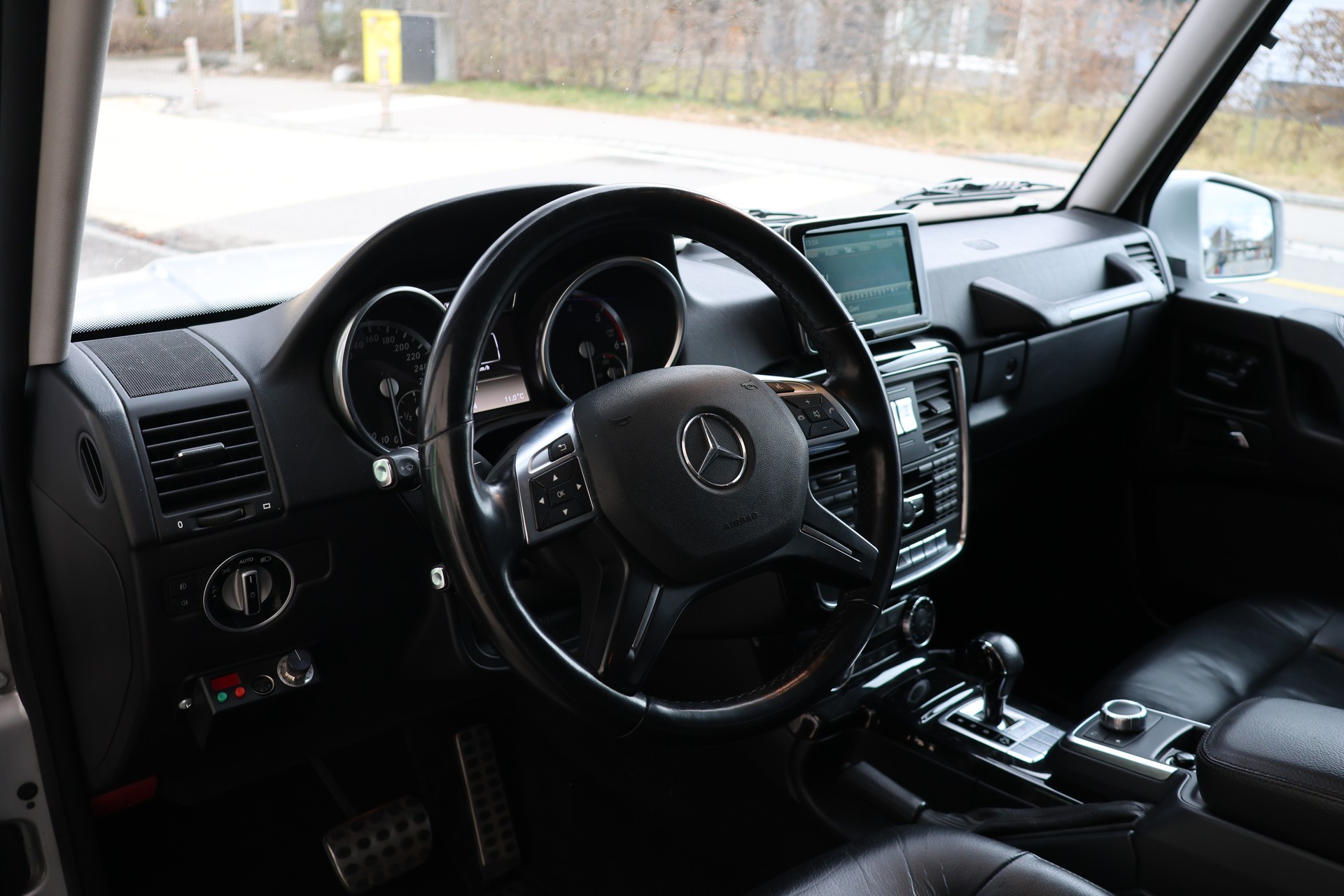 MERCEDES-BENZ G 350 BlueTEC 7G-Tronic-image-17