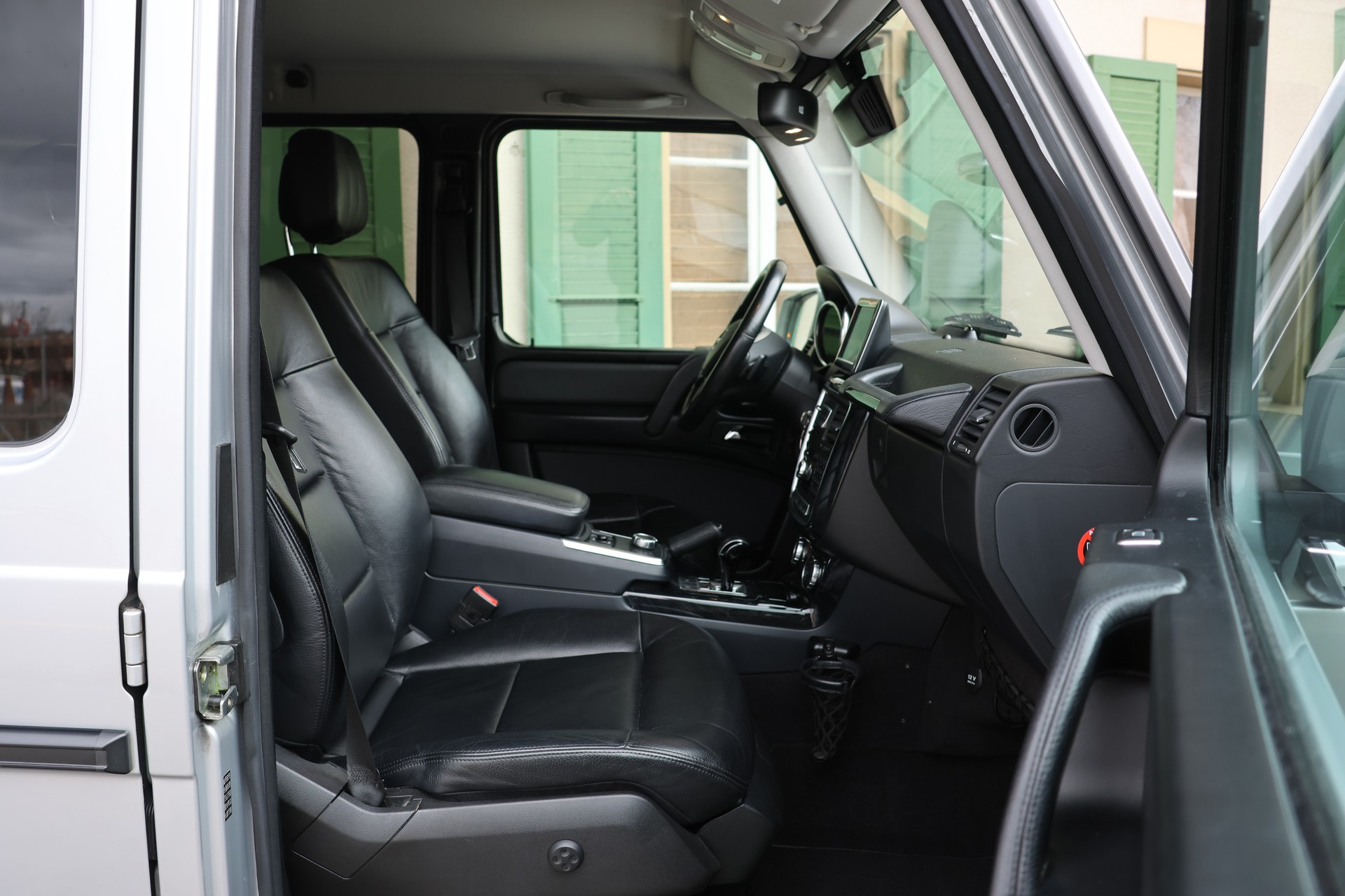 MERCEDES-BENZ G 350 BlueTEC 7G-Tronic-image-13