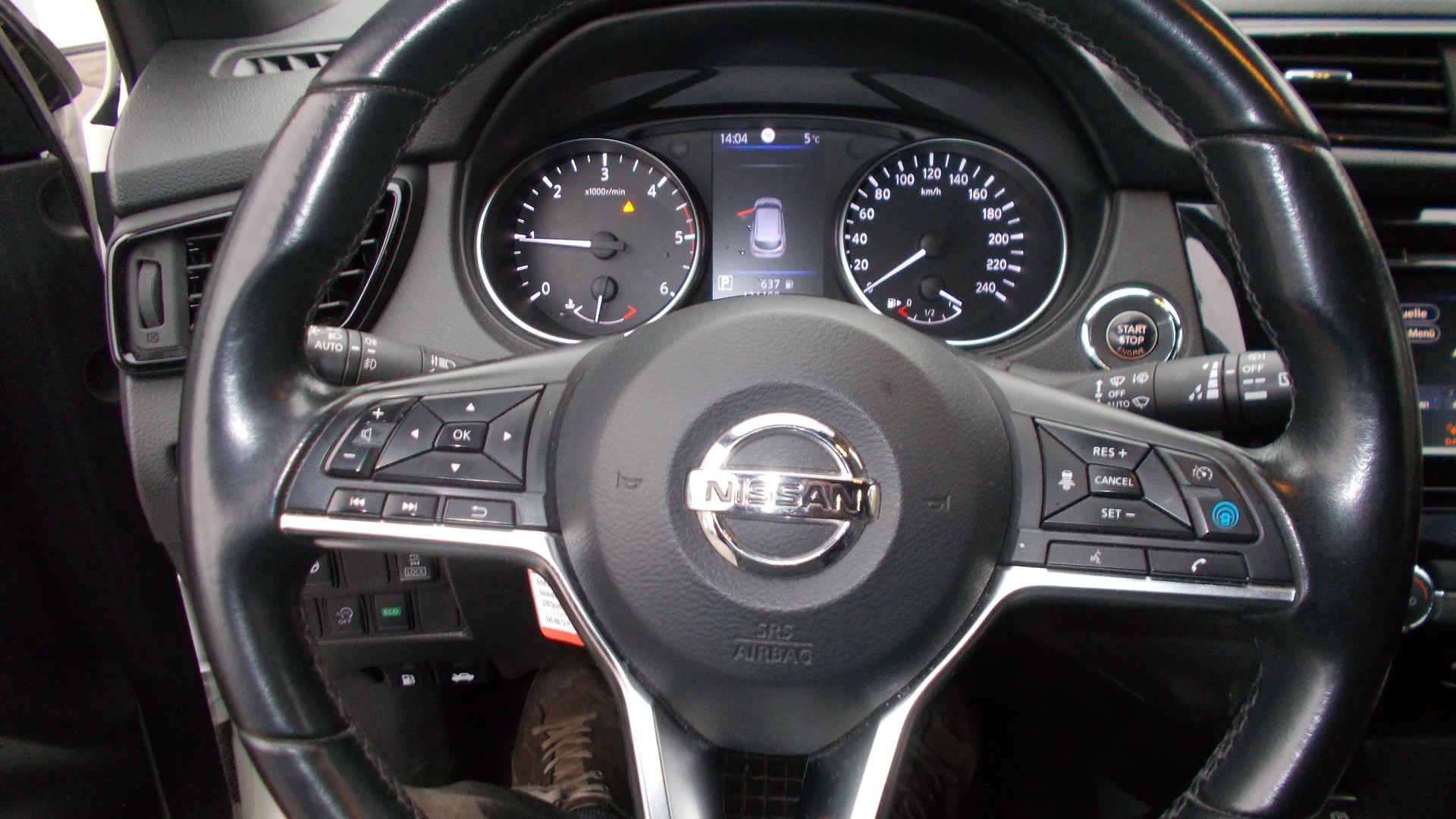 NISSAN Qashqai 1.7 dCi N-Tec 4x4 Xtronic ALL-MODE 4x4-image-10
