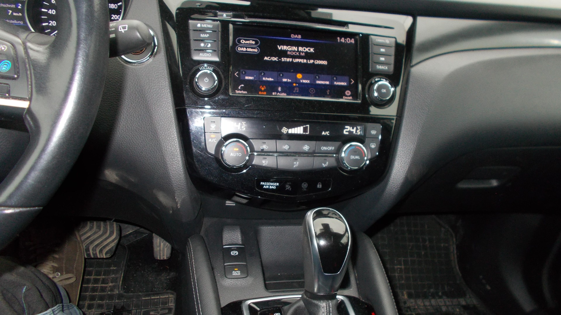 NISSAN Qashqai 1.7 dCi N-Tec 4x4 Xtronic ALL-MODE 4x4-image-8