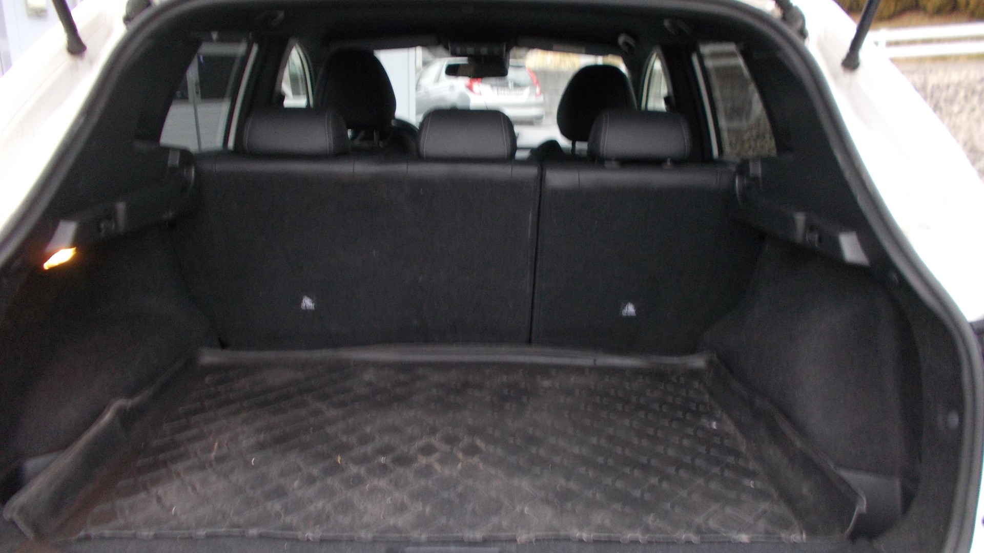 NISSAN Qashqai 1.7 dCi N-Tec 4x4 Xtronic ALL-MODE 4x4-image-4