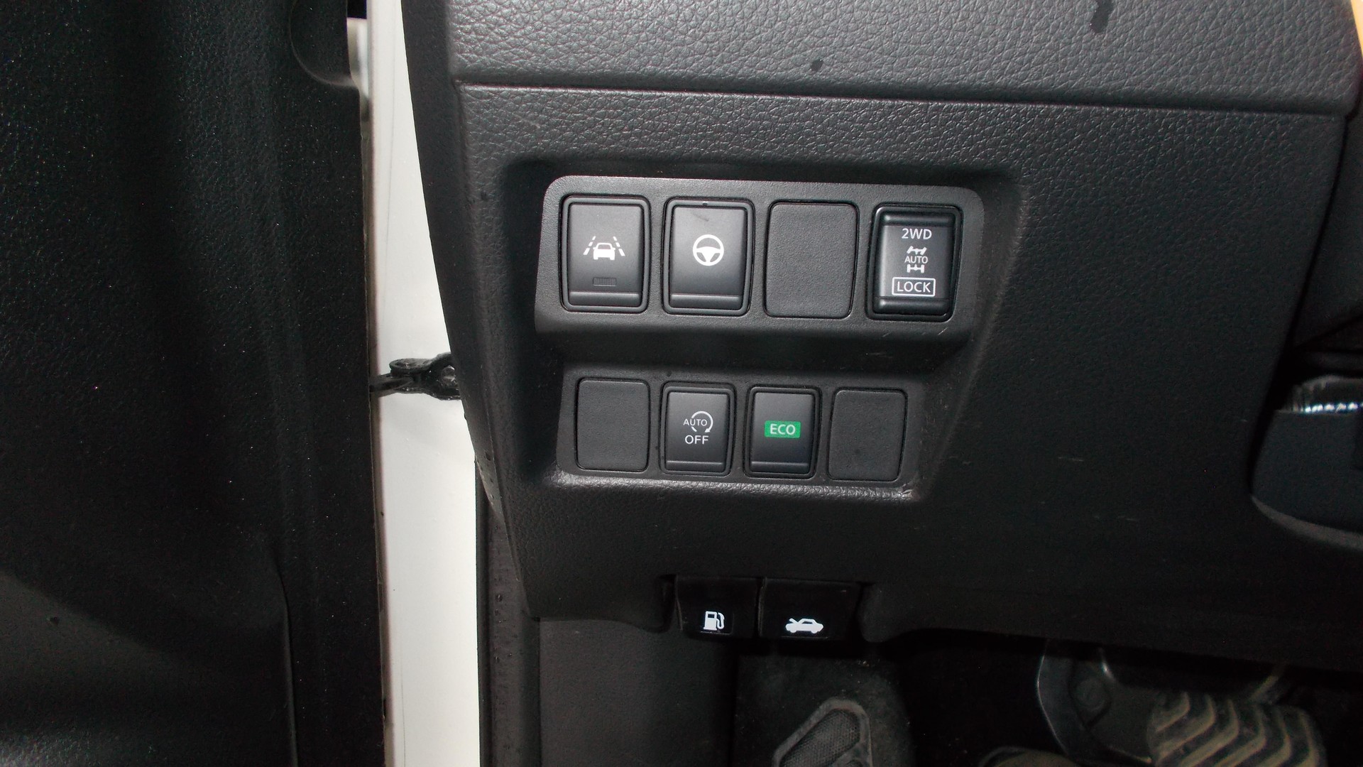NISSAN Qashqai 1.7 dCi N-Tec 4x4 Xtronic ALL-MODE 4x4-image-9