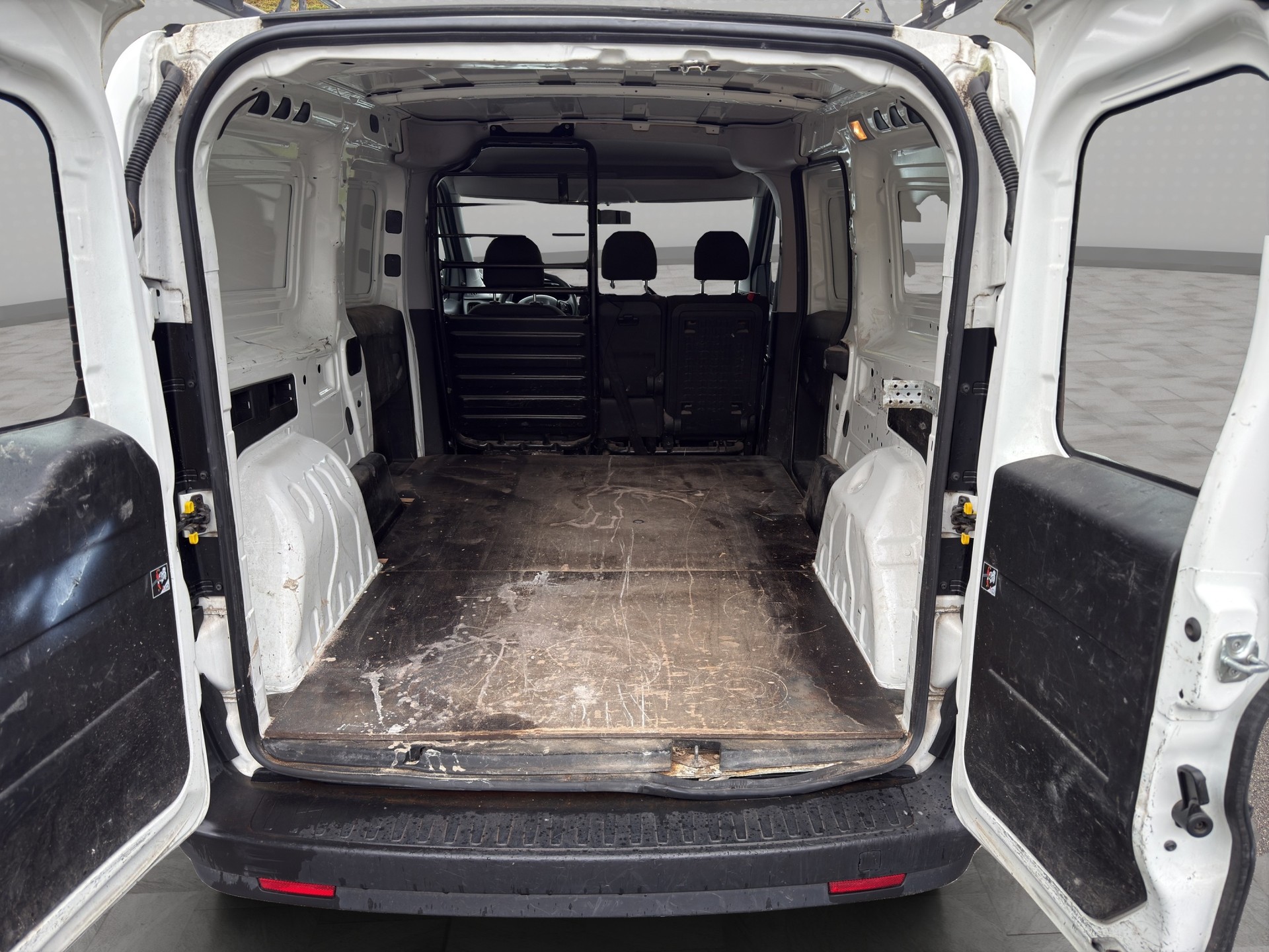 FIAT Doblò 1.4 Natural Power Cargo Swiss-image-12