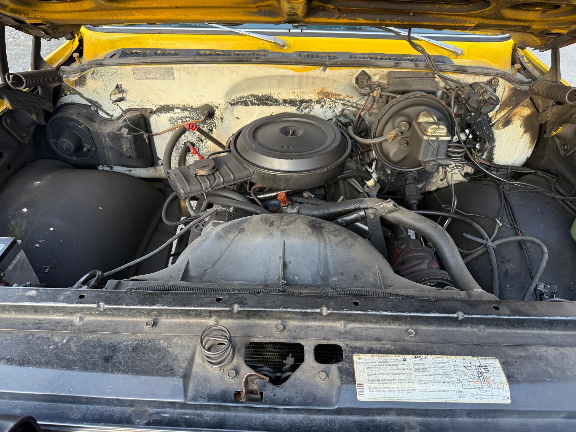 CHEVROLET 20-image-7