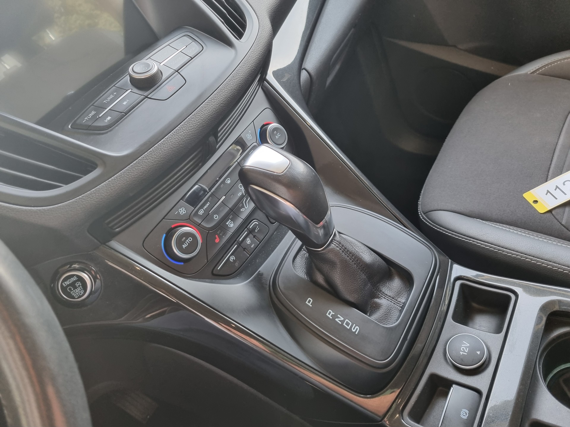 FORD Kuga 2.0 TDCi Titanium 4WD PowerShift-image-12