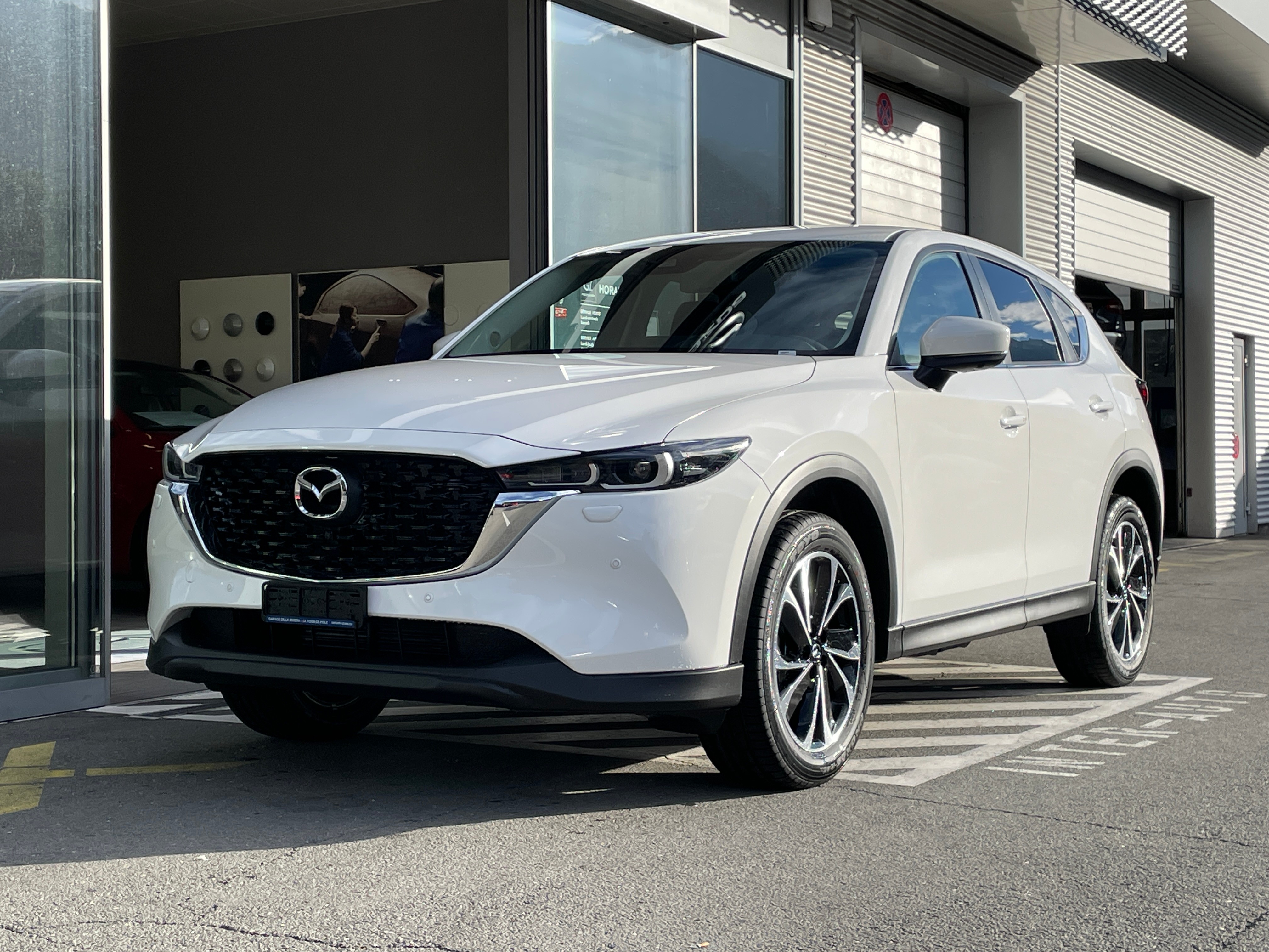 Photo MAZDA CX-5 CX-5 e-Skyactiv-G 194 Exclusive-line AWD Automat