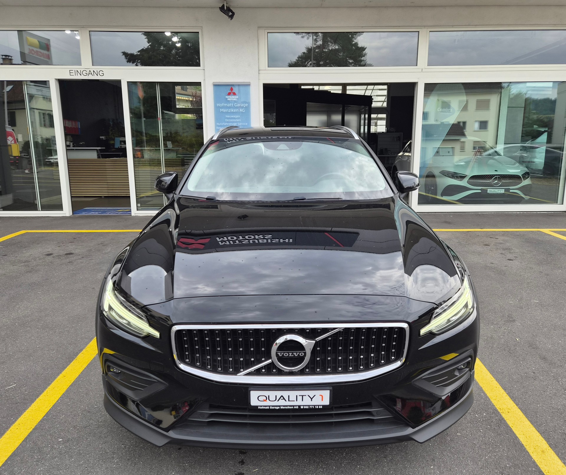 VOLVO V60 Cross Country B4 Diesel Mild Hybrid AWD Geartronic-image-1