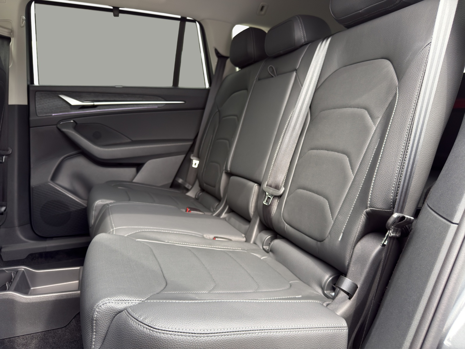 SKODA Kodiaq 2.0 TSI Dynamic 4x4-image-11