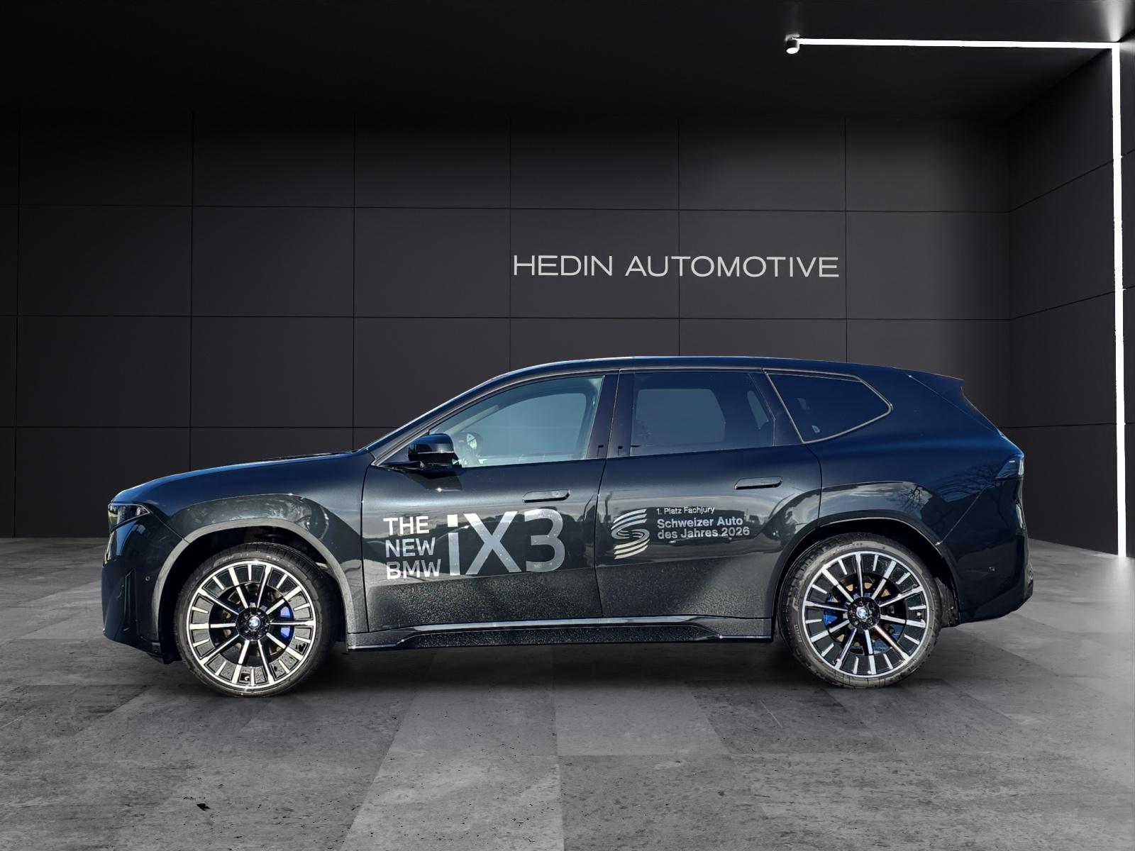 BMW iX3 50 xDrive-image-2