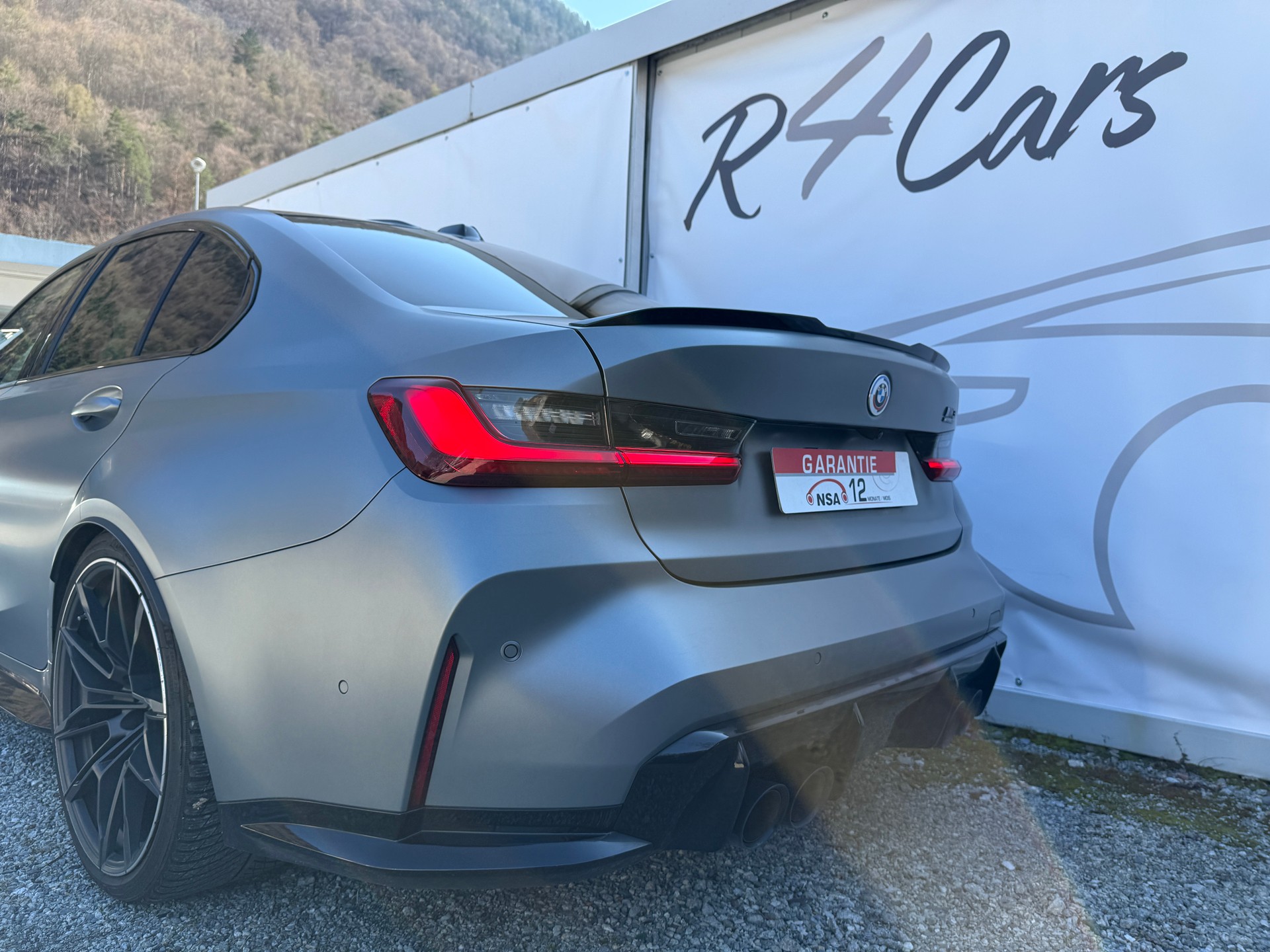 BMW M3 Competition M xDrive-image-11