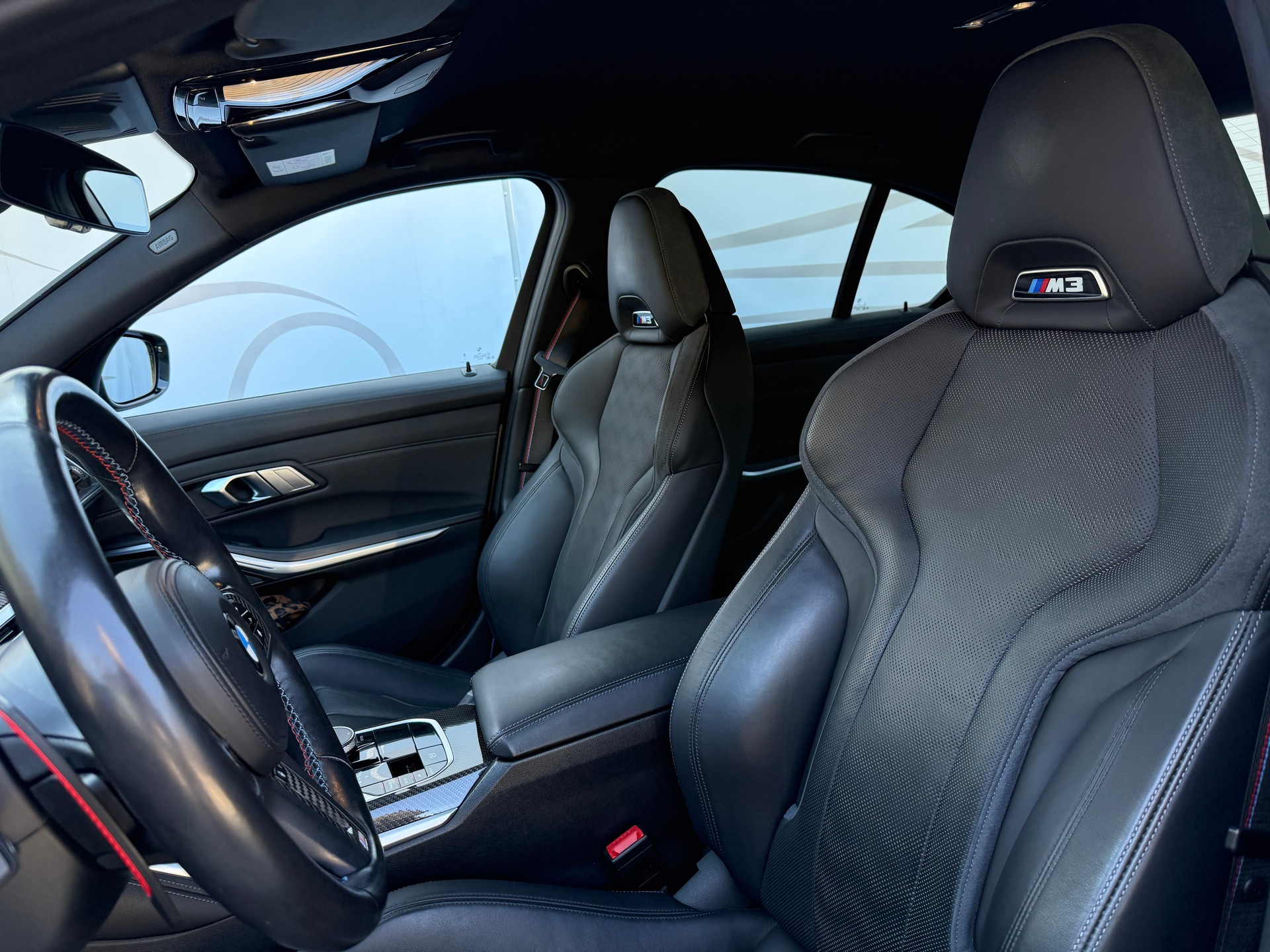 BMW M3 Competition M xDrive-image-13