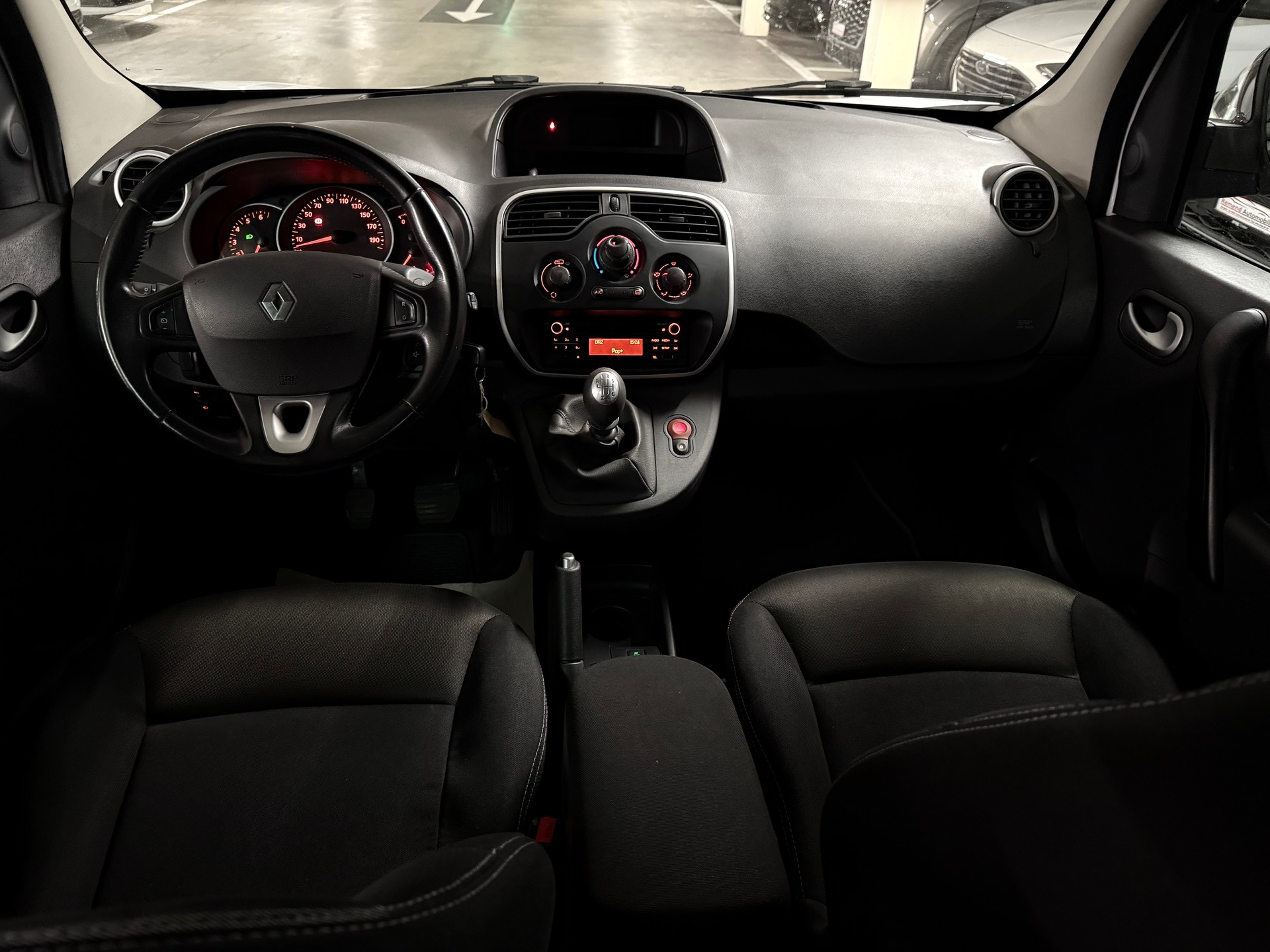 RENAULT Kangoo 1.5 dCi Zen+-image-8