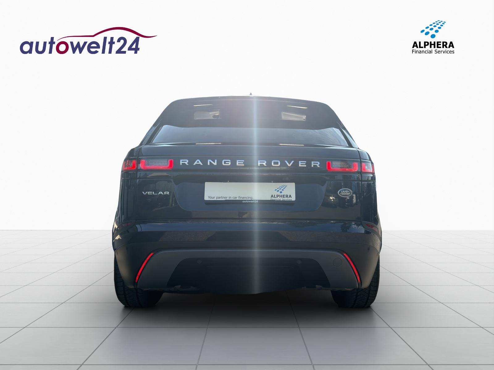 LAND ROVER Range Rover Velar D 300 I6 MHEV S Automatic-image-5