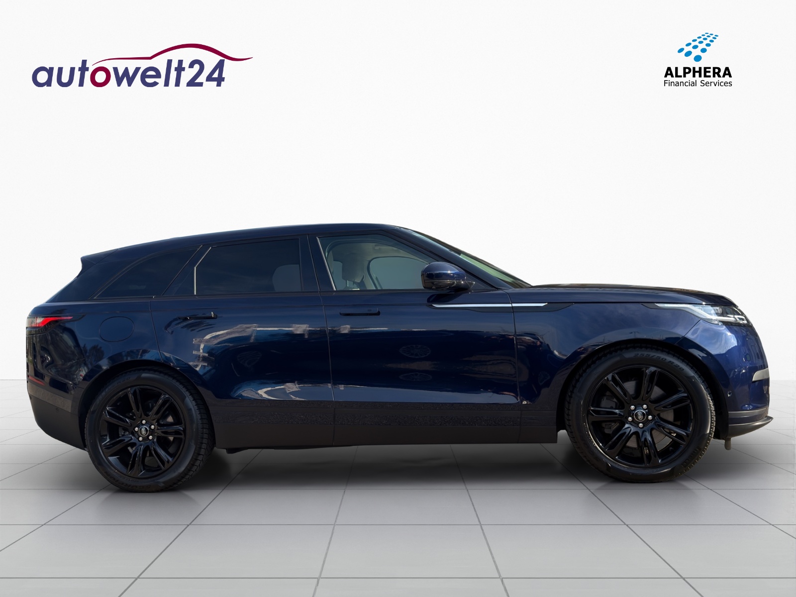 LAND ROVER Range Rover Velar D 300 I6 MHEV S Automatic-image-3