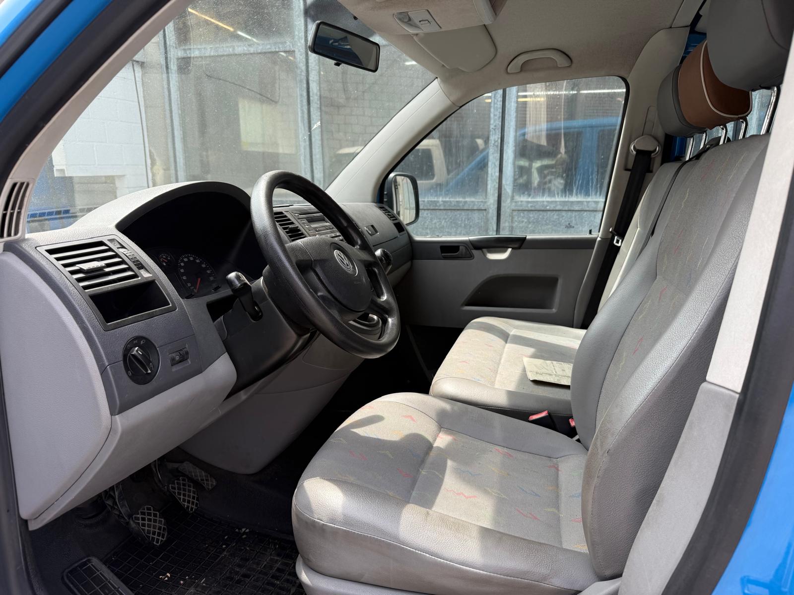 VW T5 1.9 TDI PD-image-5