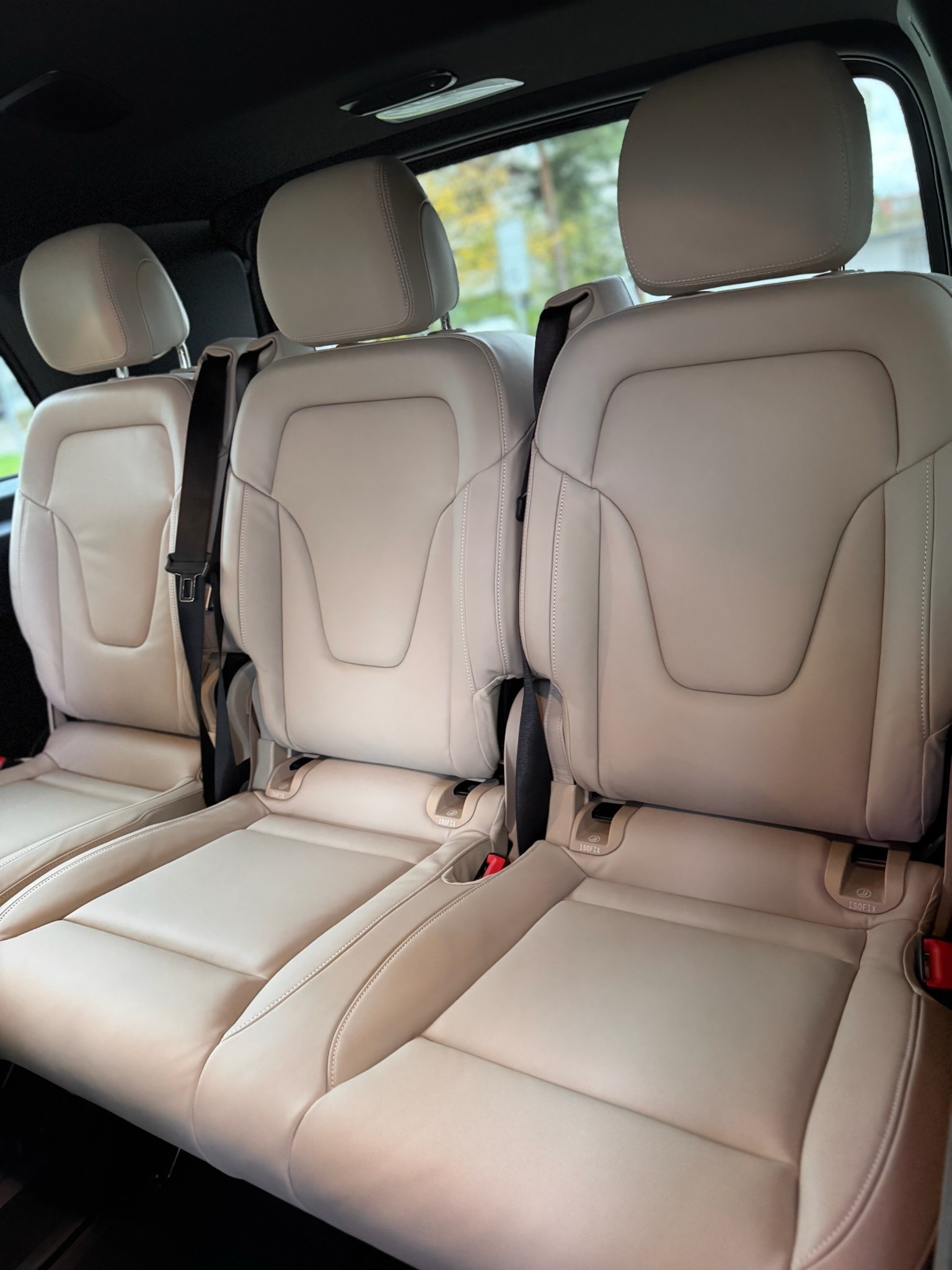 MERCEDES-BENZ V 250 ExtraLang 4matic Exclusive-image-4