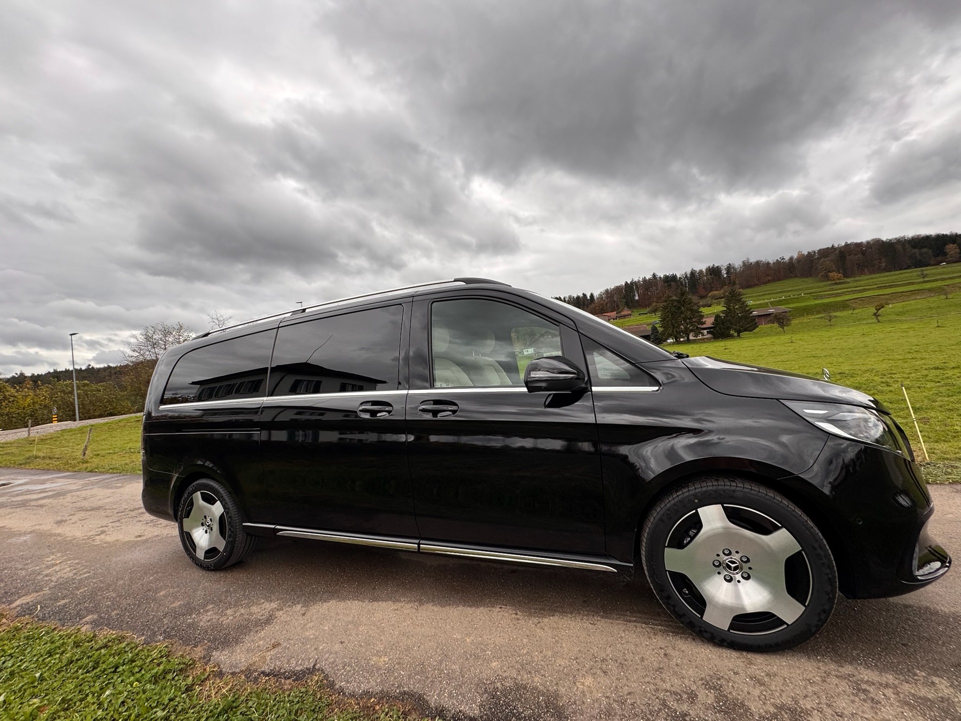 MERCEDES-BENZ V 250 ExtraLang 4matic Exclusive-image-1