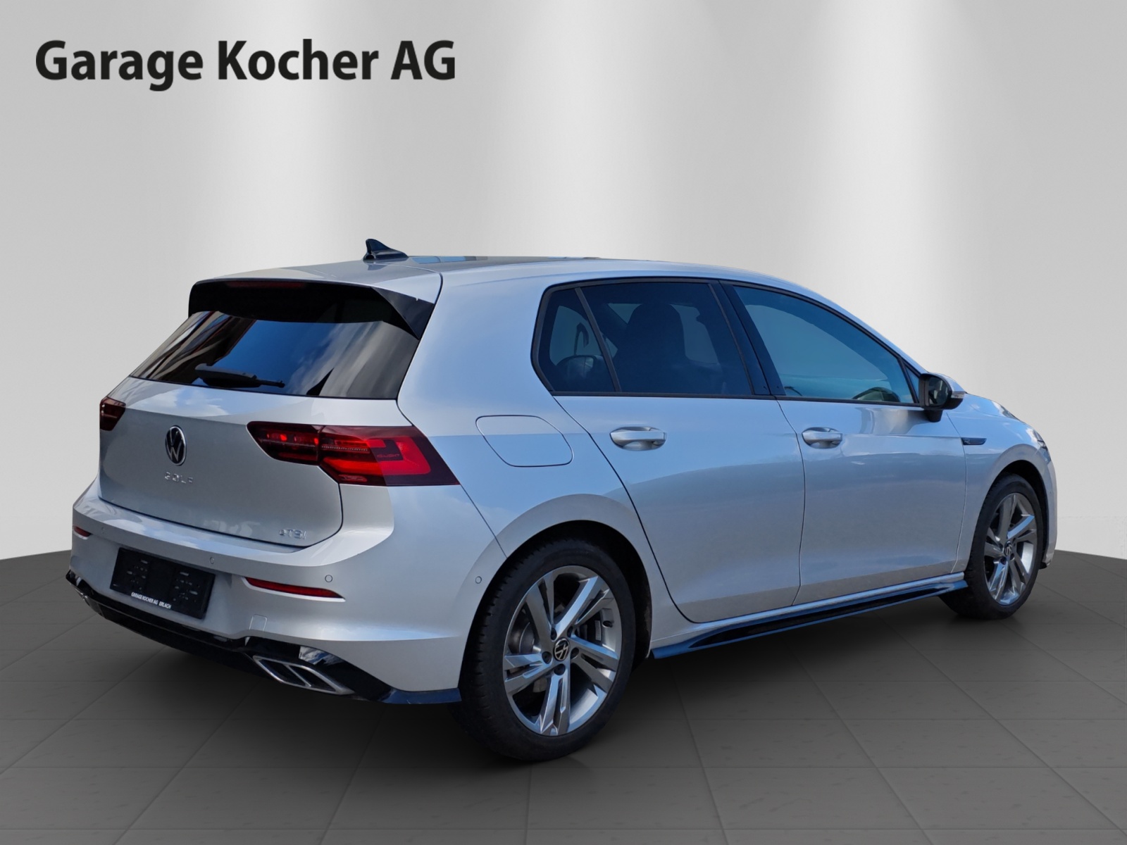 VW Golf 1.5 eTSI mHEV ACT R-Line DSG-image-5