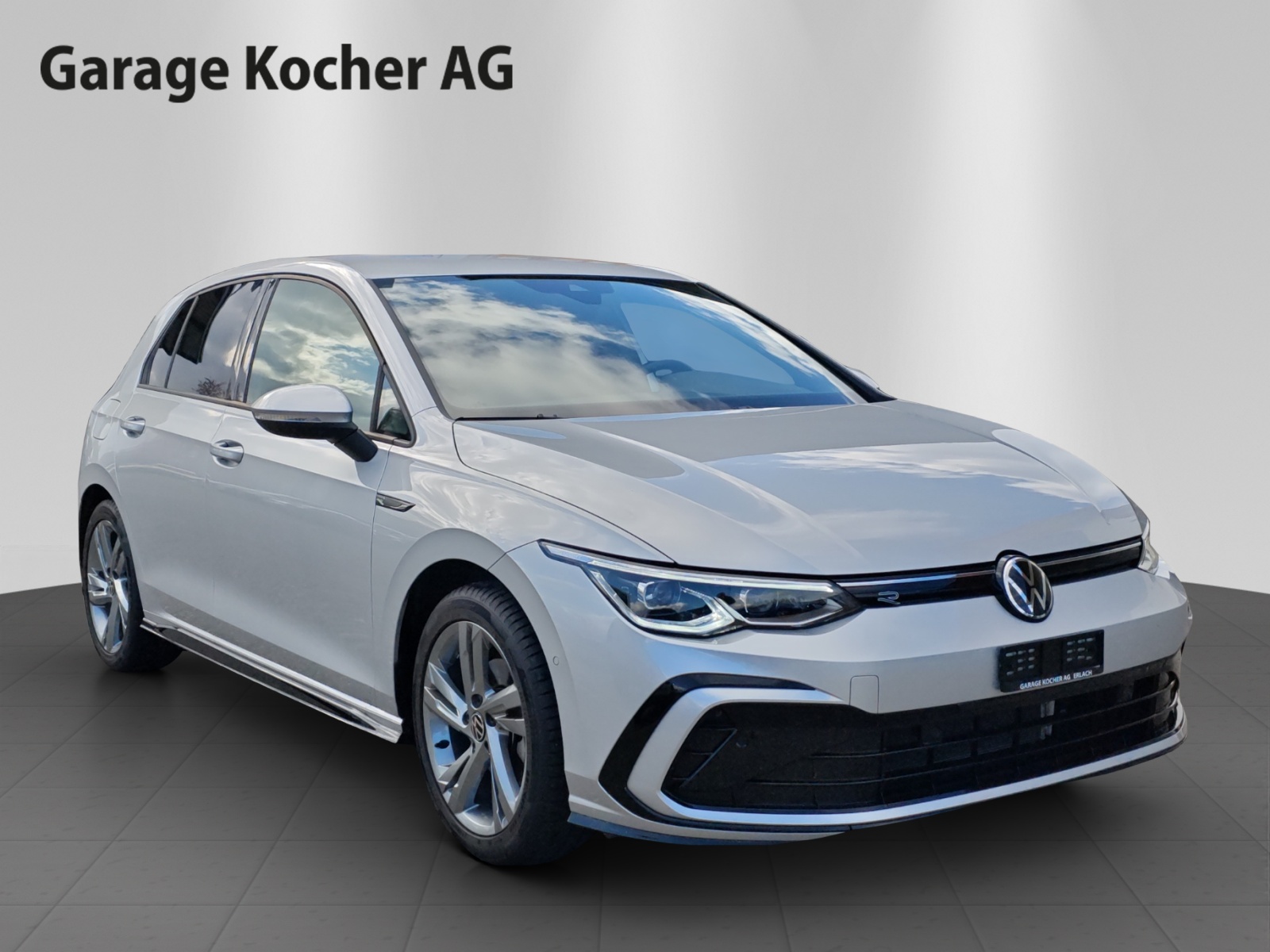 VW Golf 1.5 eTSI mHEV ACT R-Line DSG-image-6