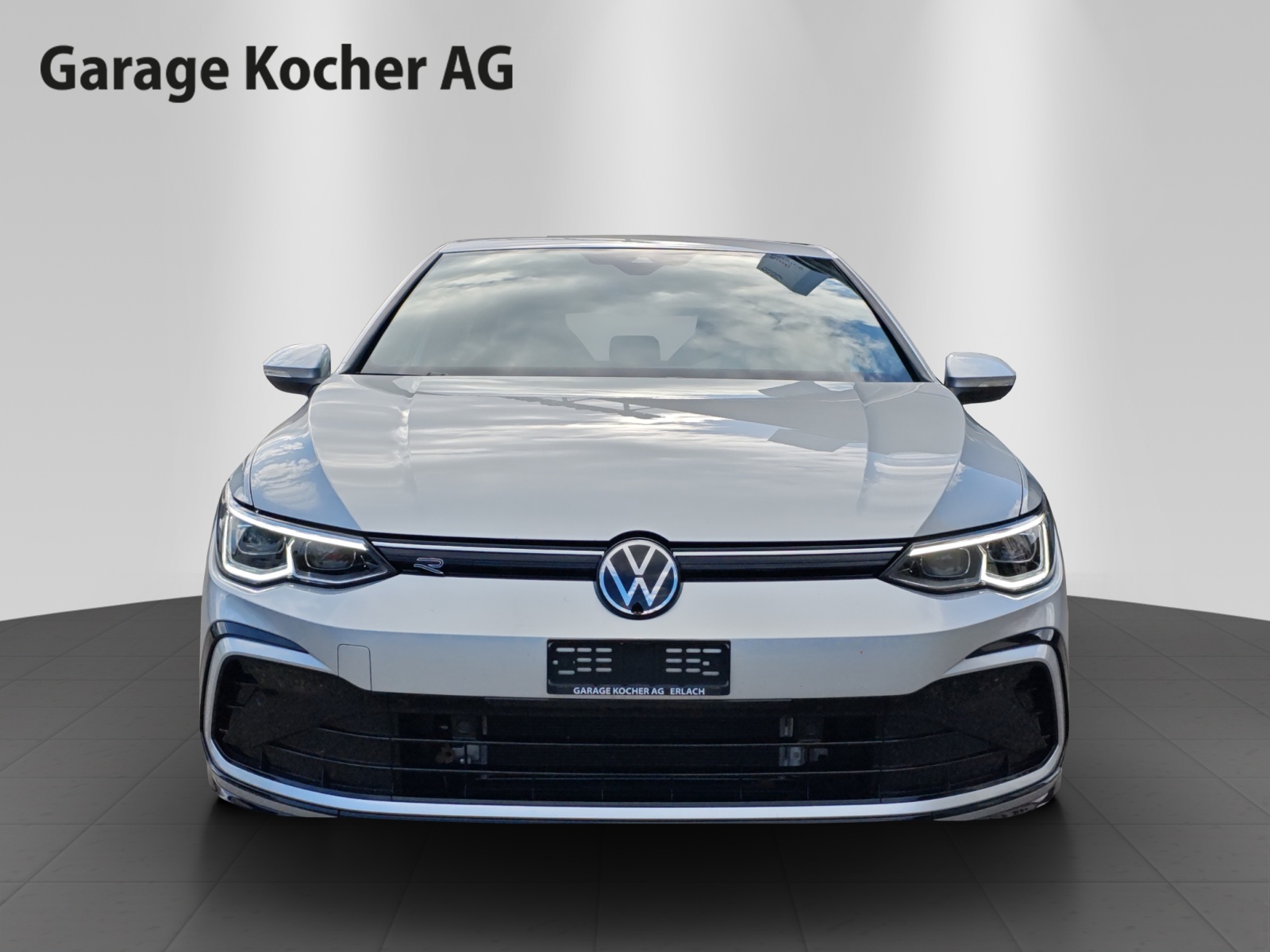 VW Golf 1.5 eTSI mHEV ACT R-Line DSG-image-1