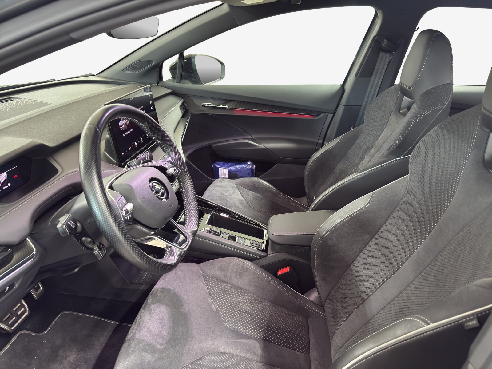 SKODA Enyaq iV 80x SportLine-image-8