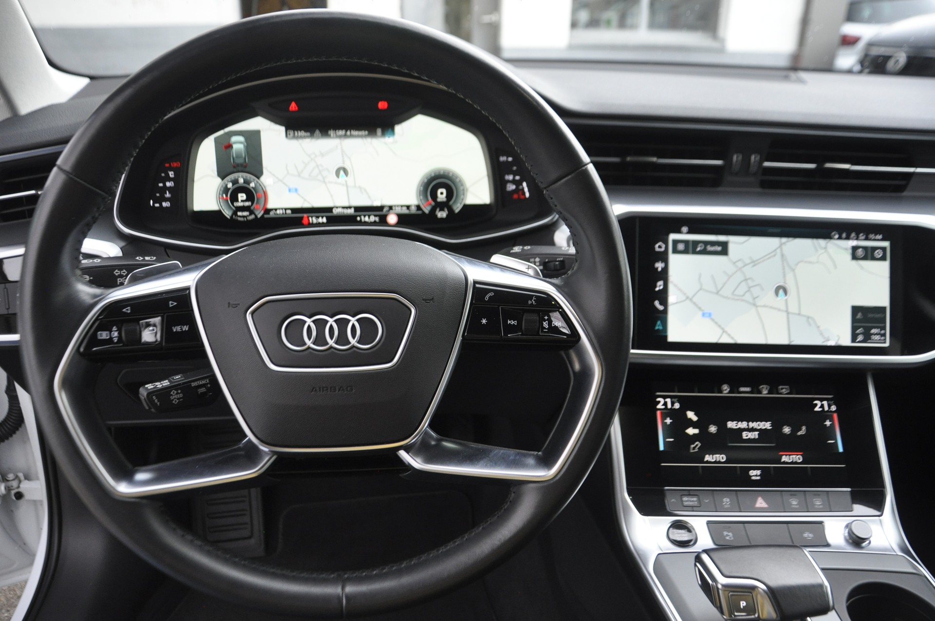 AUDI A6 Avant 40 TDI quattro S-tronic I Anhängerkupplung-image-10