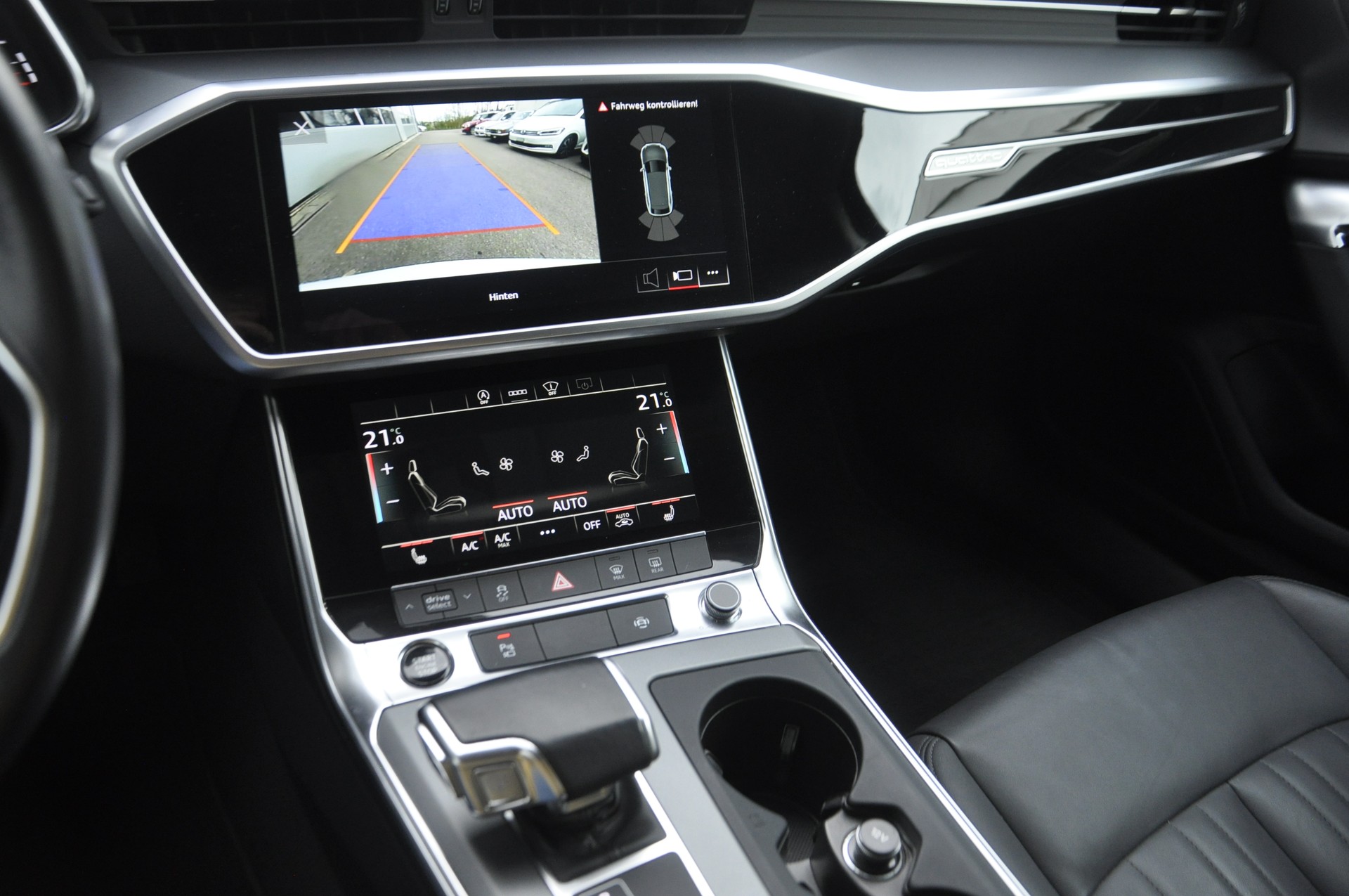AUDI A6 Avant 40 TDI quattro S-tronic I Anhängerkupplung-image-11