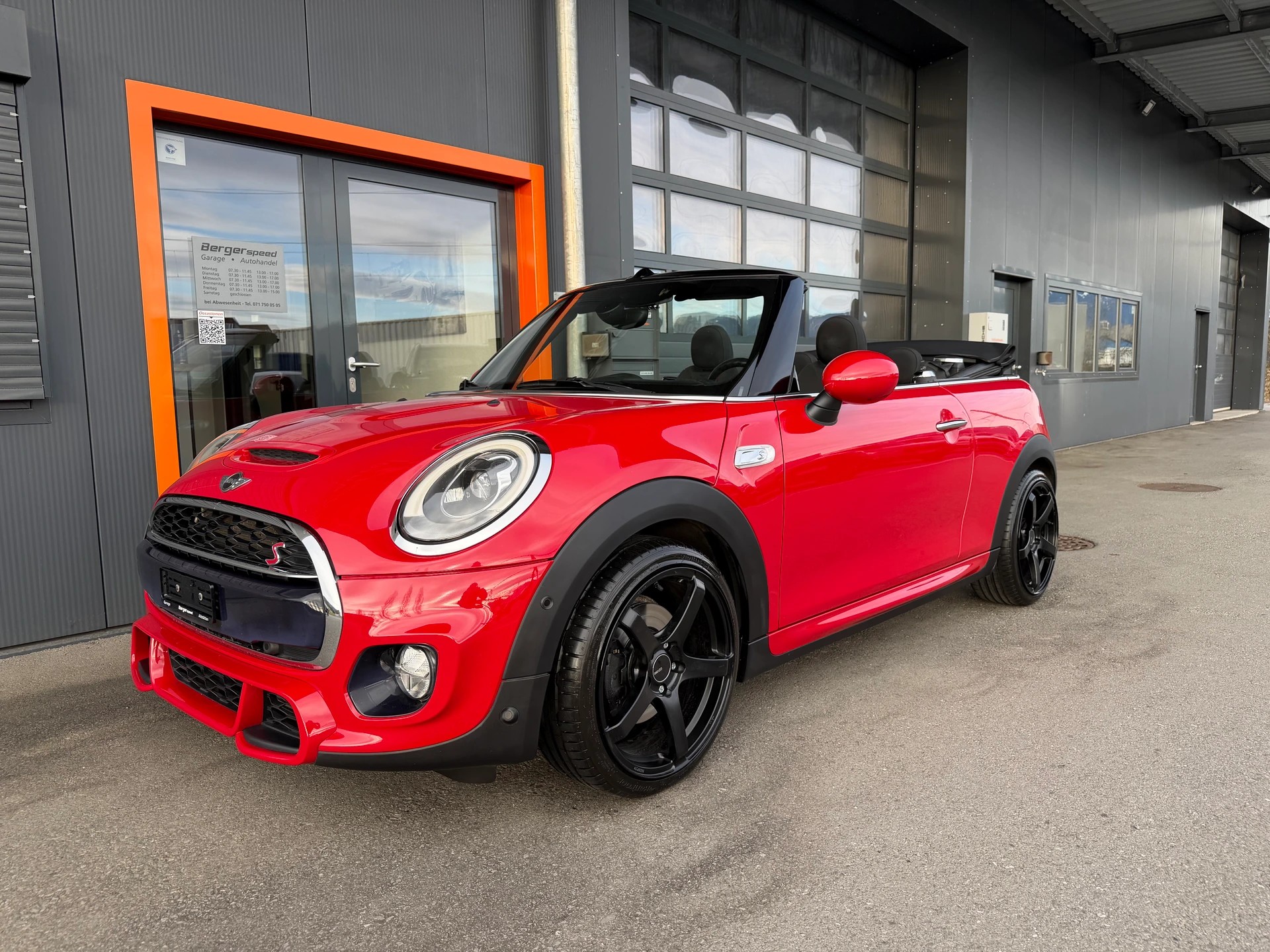 MINI Cooper S Cabriolet Steptronic-image-6