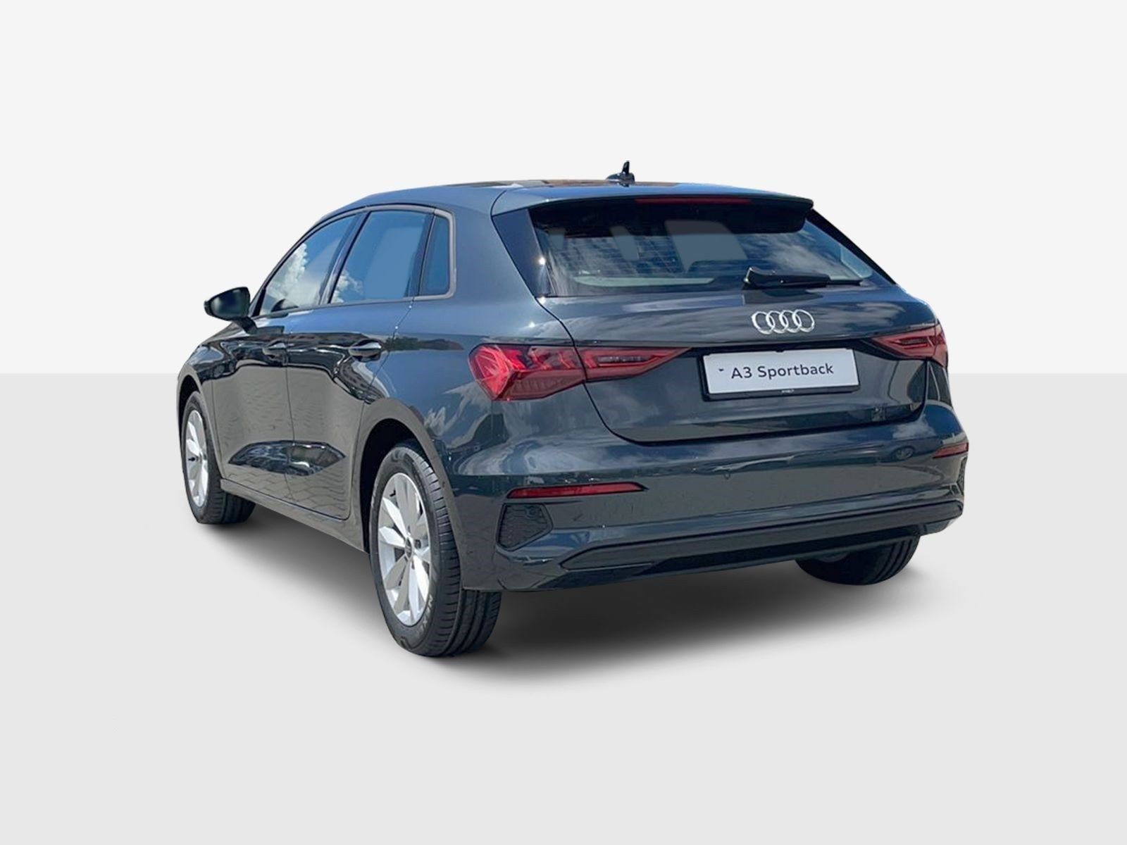 AUDI A3 Sportback 35 TFSI S line Attraction S-tronic-image-3