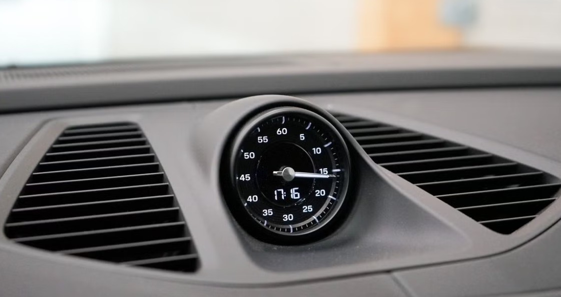 PORSCHE Macan 4 100kWh-image-16
