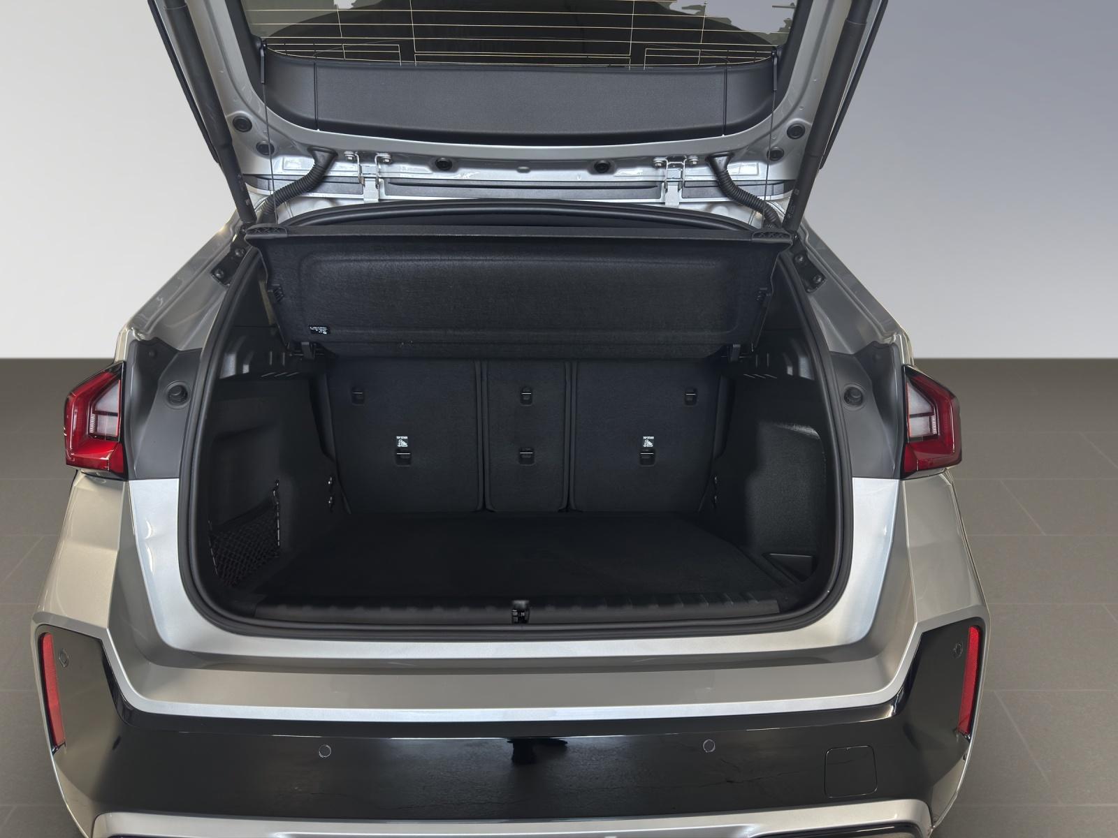BMW X1 20d sDrive-image-15