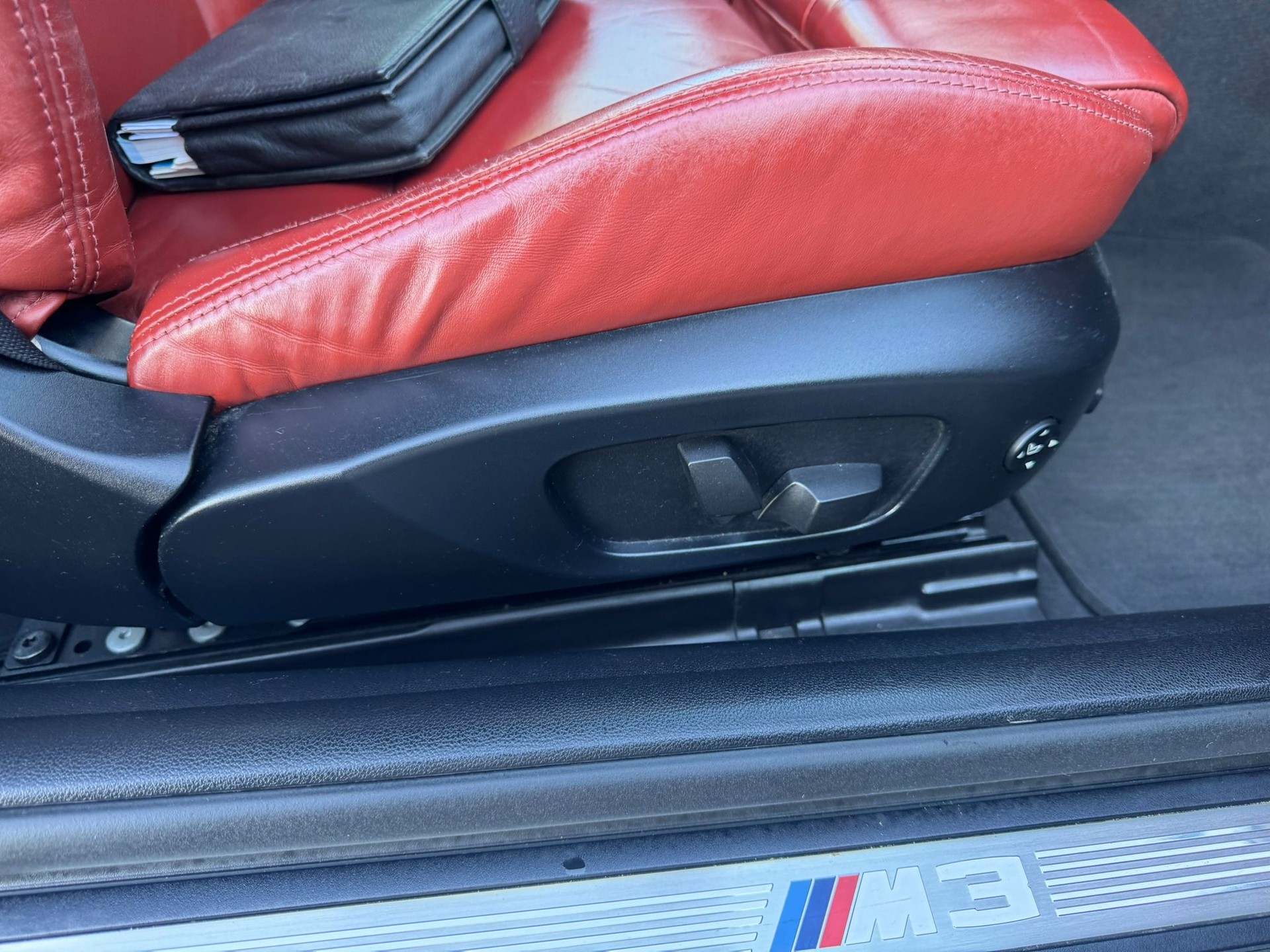 BMW M3 Cabriolet DSG-image-18