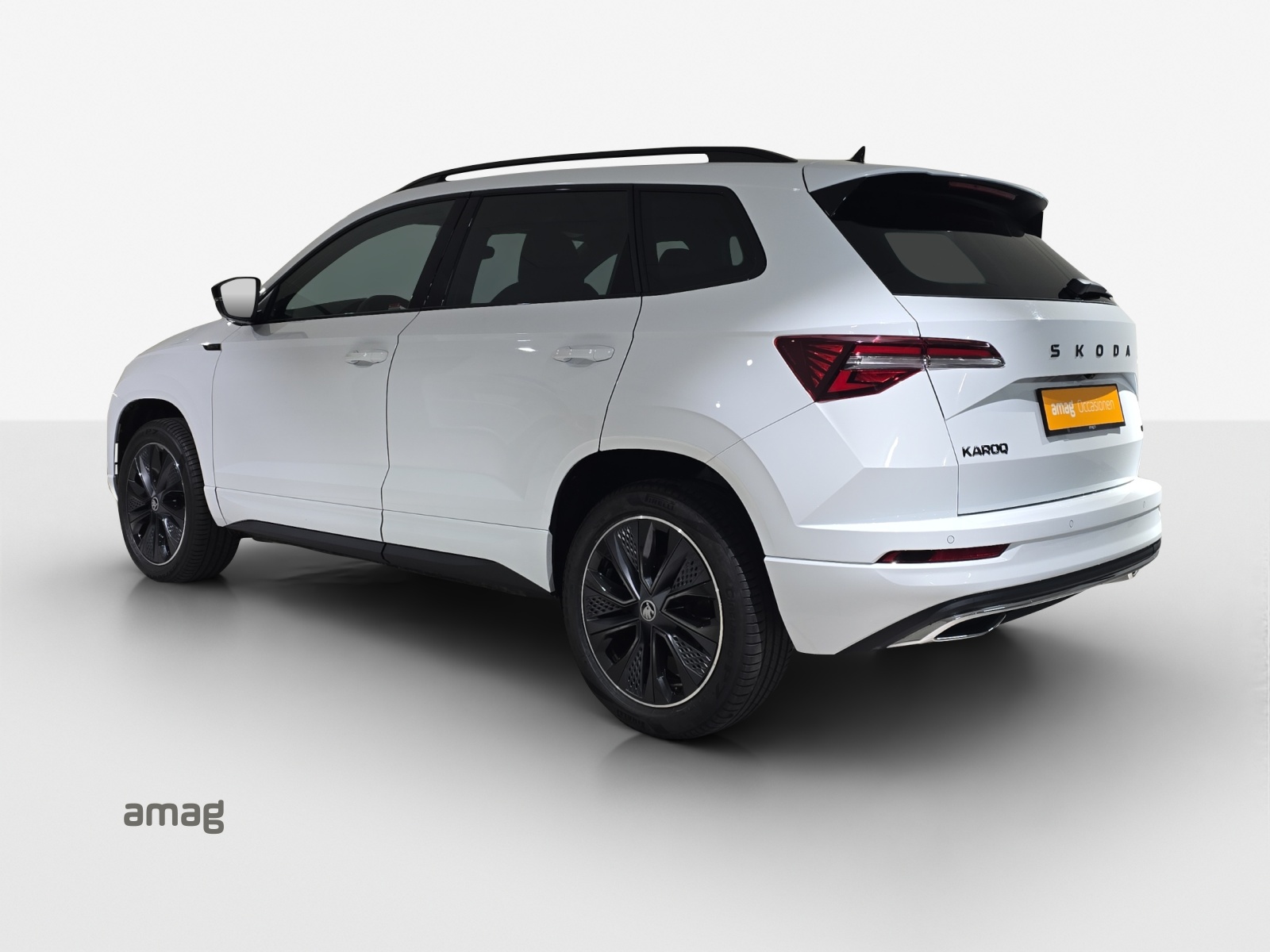 SKODA Karoq 2.0 TSI SportLine 4x4 DSG-image-2