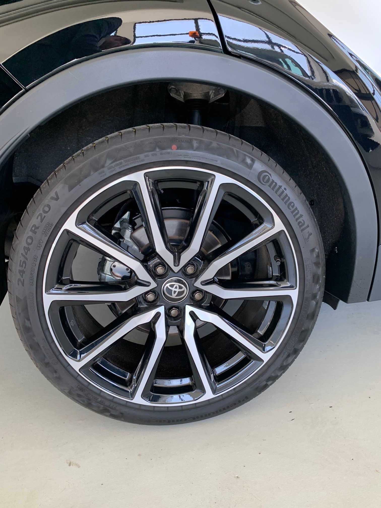 TOYOTA C-HR 2.0 HEV GR Sport Premiere 4x4-image-6