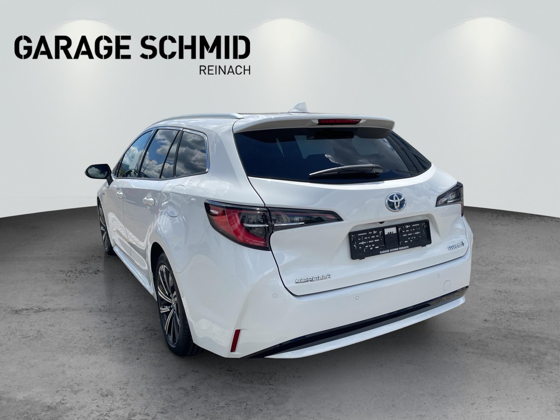 TOYOTA Corolla Touring Sports 1.8 HSD Trend-image-4
