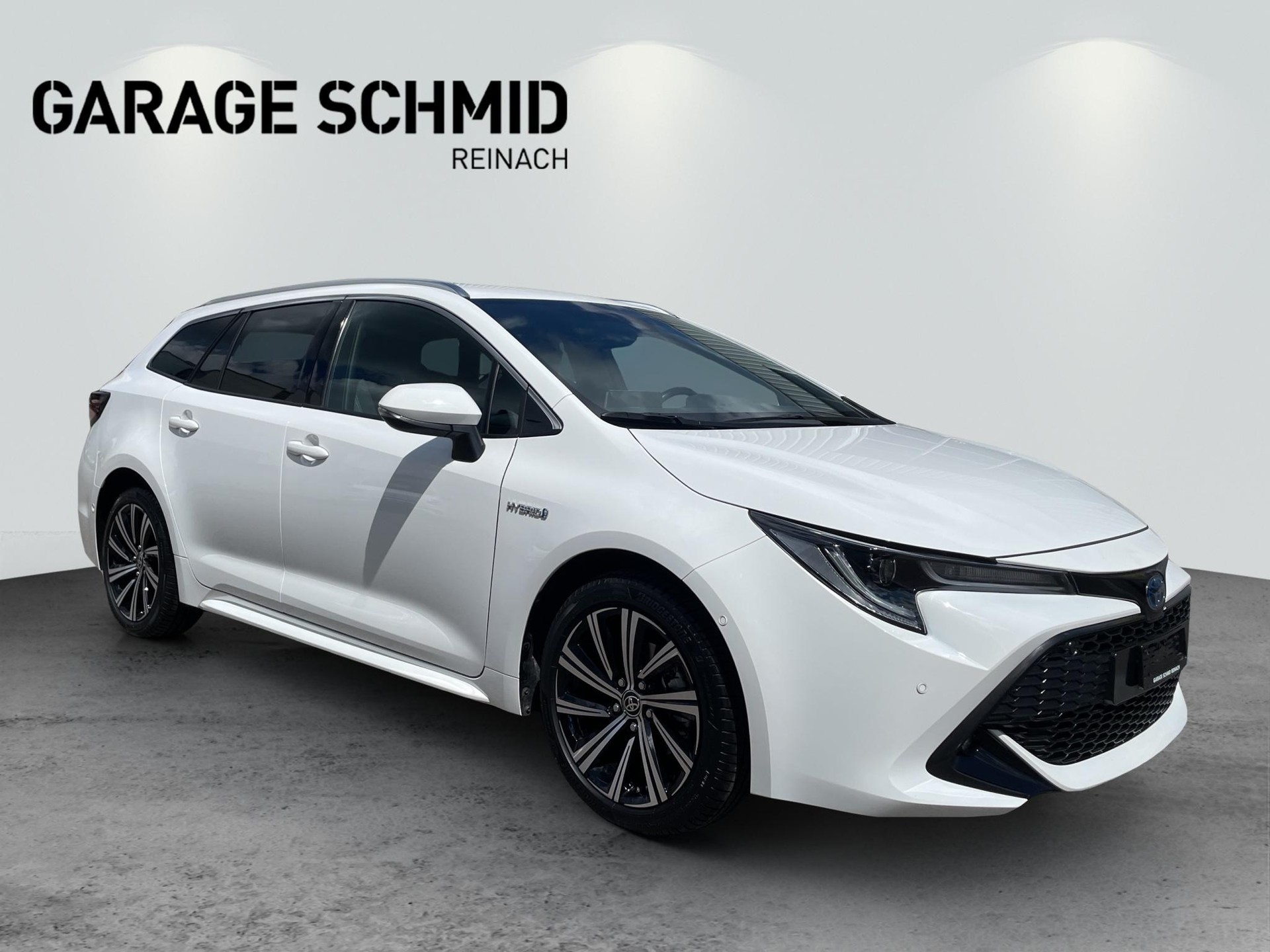 TOYOTA Corolla Touring Sports 1.8 HSD Trend-image-8