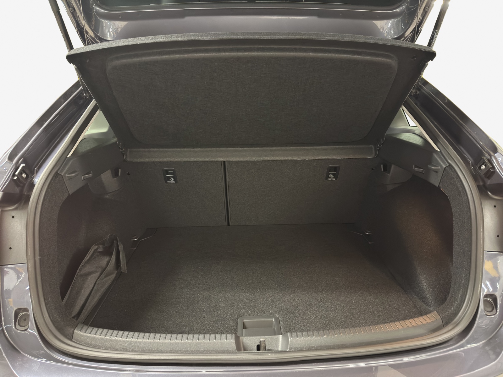 VW Taigo 1.0 TSI Life United DSG-image-12