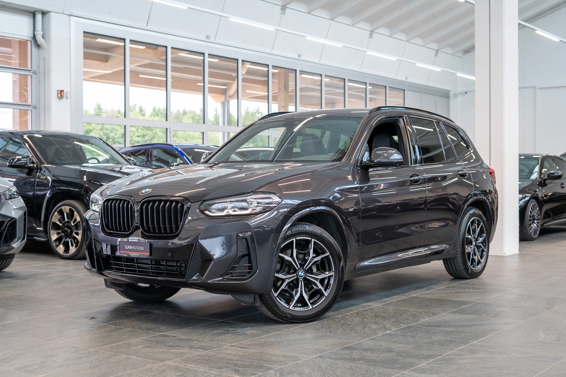 BMW X3 30i xDrive SAG M Sport / CH-Fahrzeug / 360° Kamera / Navi-image-0