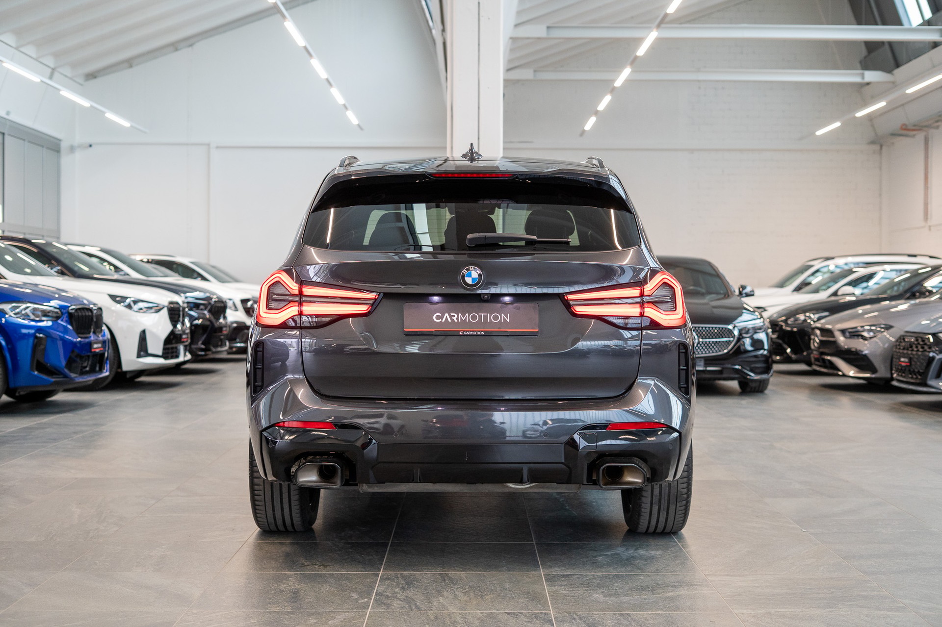 BMW X3 30i xDrive SAG M Sport / CH-Fahrzeug / 360° Kamera / Navi-image-4