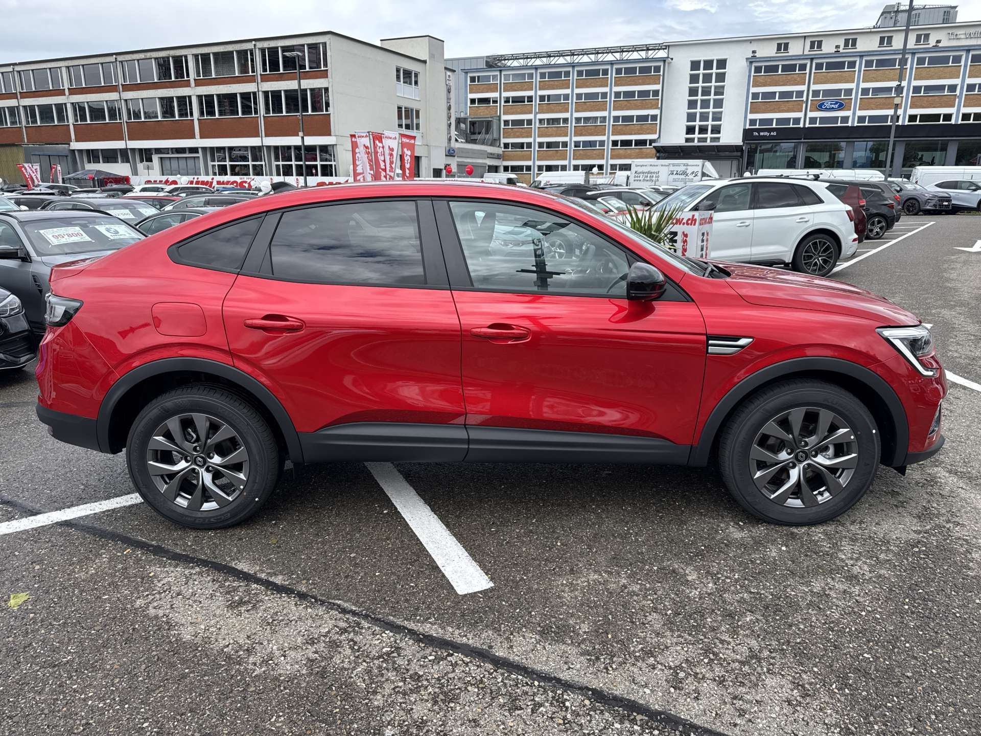 RENAULT Arkana 1.3 TCe MHEV Evolution EDC-Automat-image-9