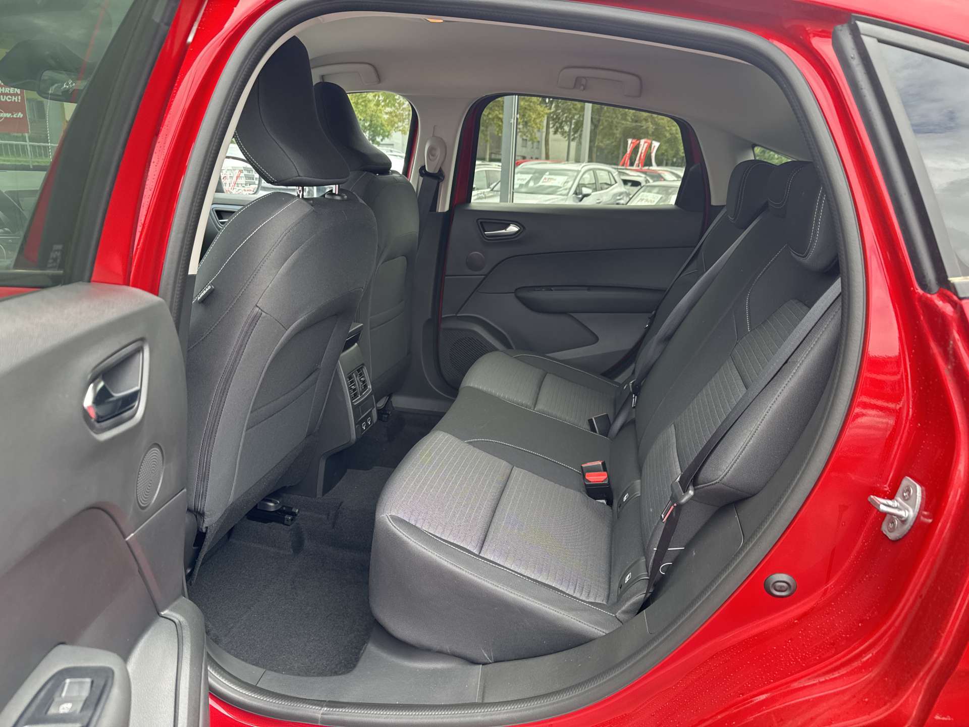 RENAULT Arkana 1.3 TCe MHEV Evolution EDC-Automat-image-5