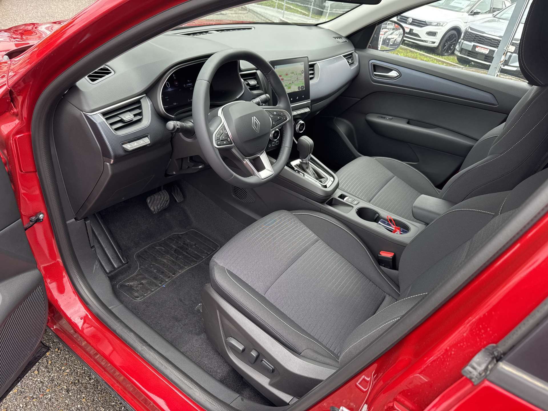 RENAULT Arkana 1.3 TCe MHEV Evolution EDC-Automat-image-4