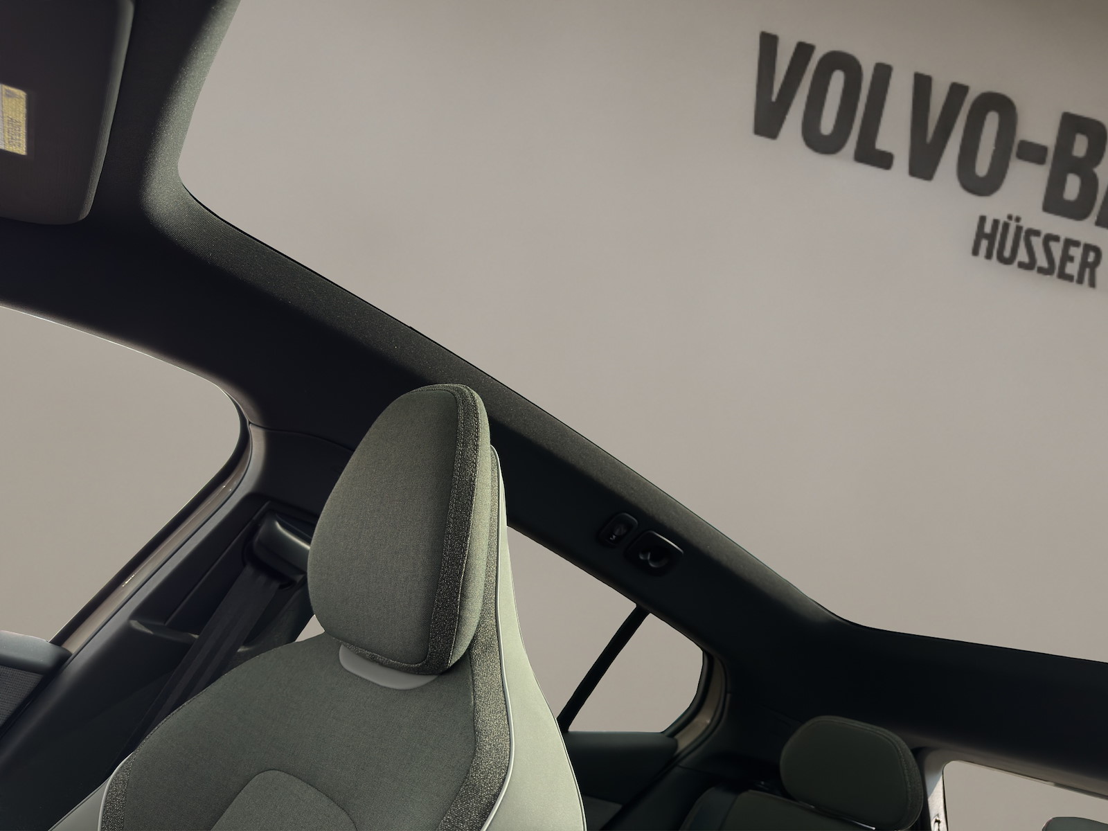 VOLVO EX 30 CC E60 Twin Performance AWD-image-15