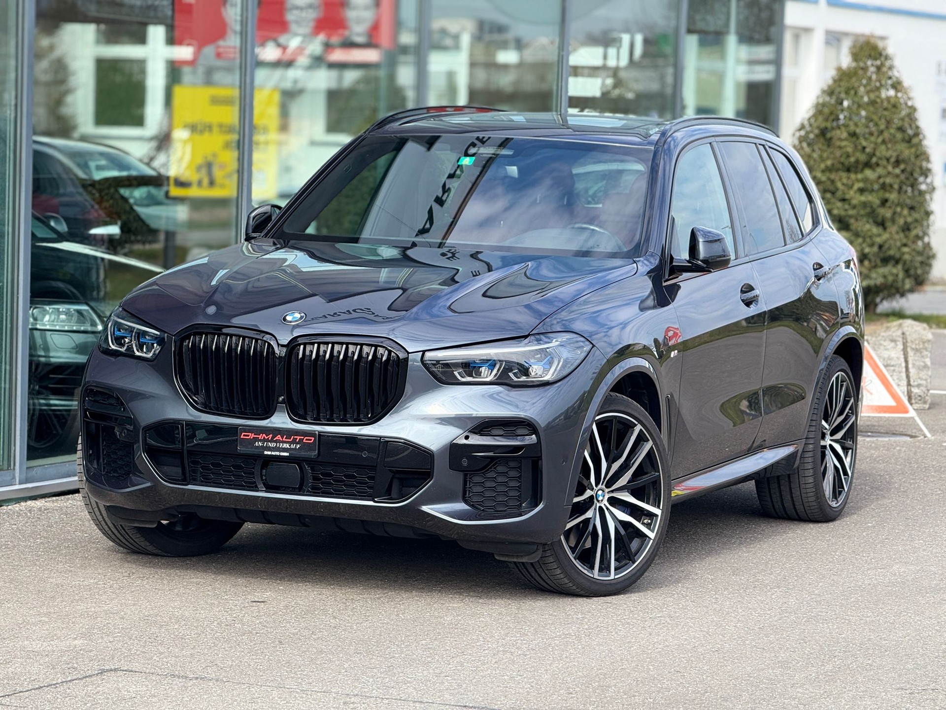 BMW X5 xDrive 40d M Sport Steptronic-image-0