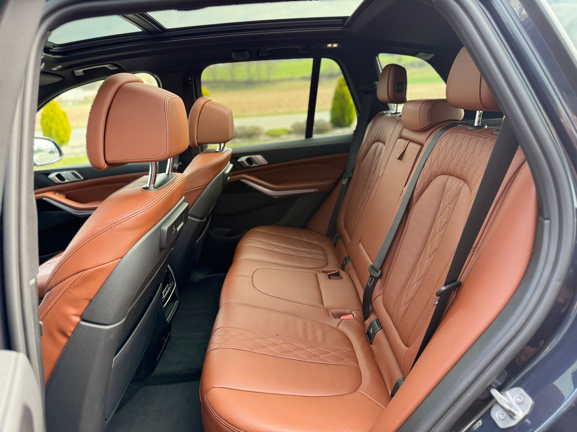 BMW X5 xDrive 40d M Sport Steptronic-image-13