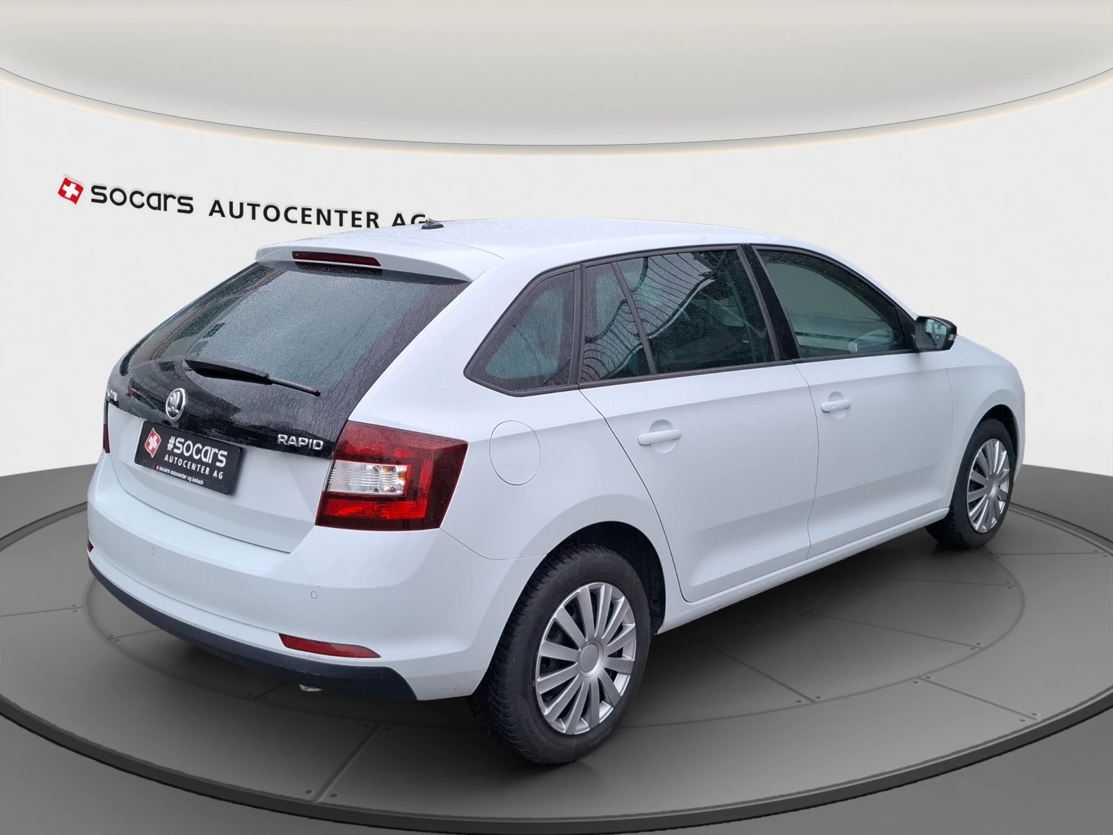 SKODA Rapid Spaceback 1.4 TSI Style DSG // +4 Aluminiumfelgen dazu-image-3