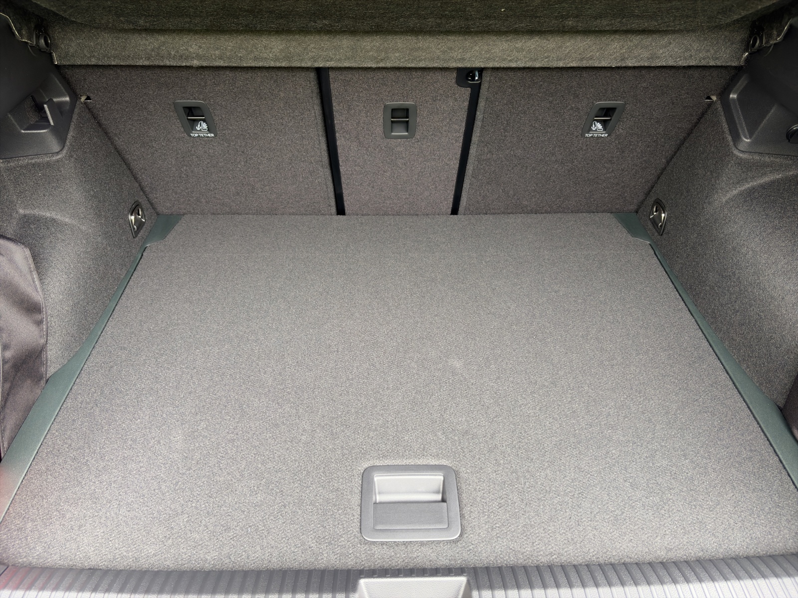 VW T-Roc 1.5 eTSI mHEV R-Line DSG-image-12