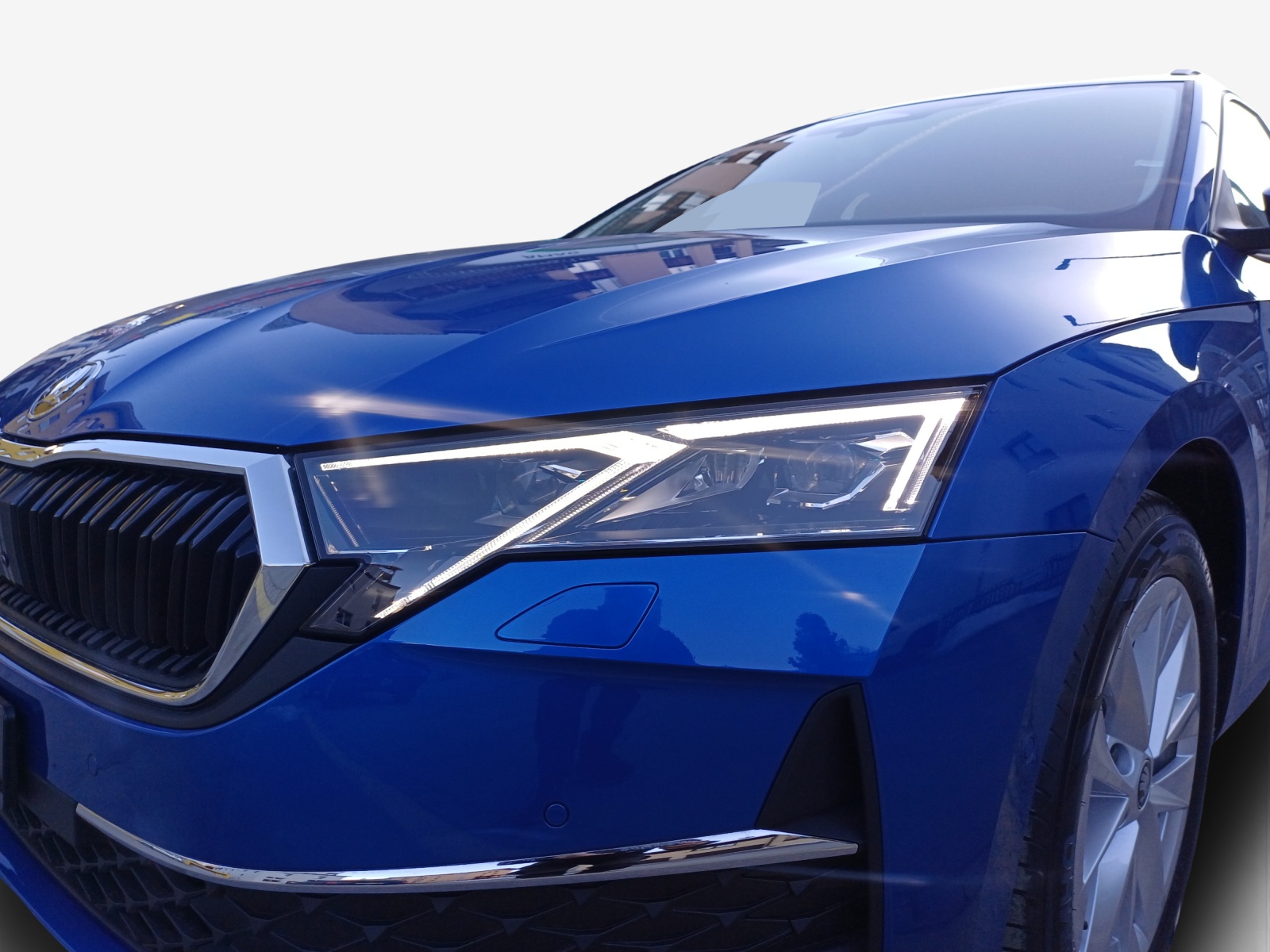 SKODA Octavia Combi 2.0 TSI DSG Selection 4x4-image-15