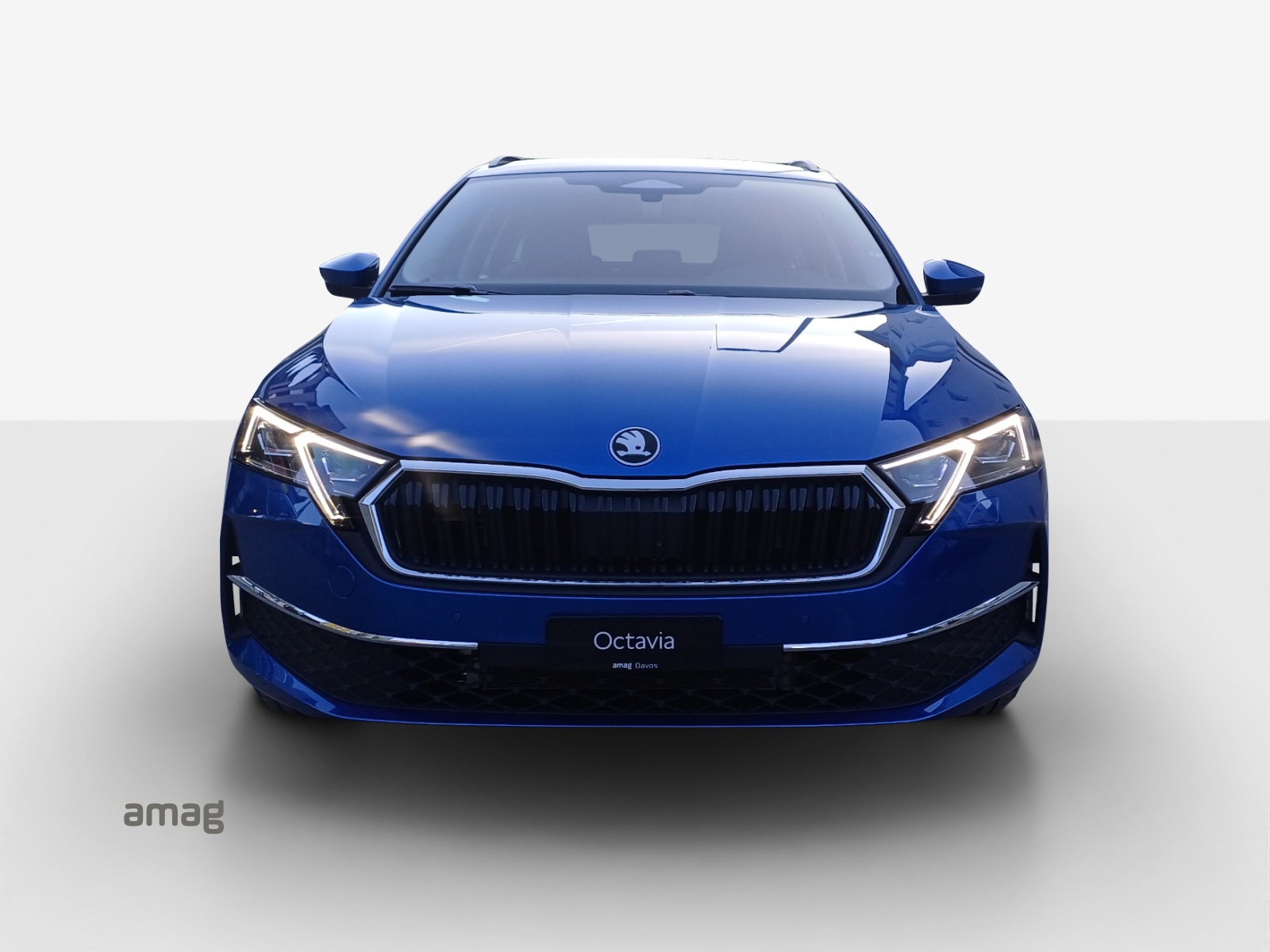 SKODA Octavia Combi 2.0 TSI DSG Selection 4x4-image-6