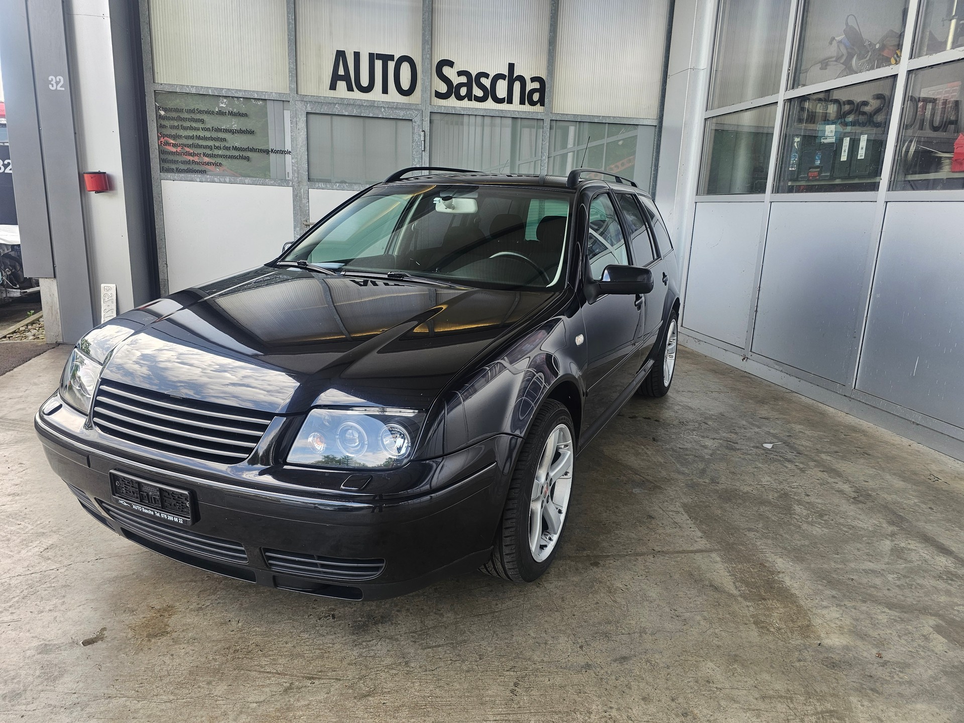 VW Bora Variant 1.9TDI PD Highlline 4Motion